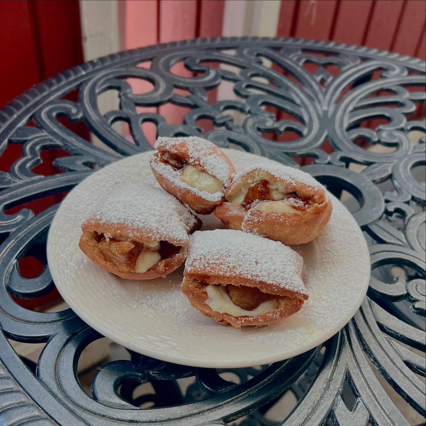 Our July special is here &mdash; meet the Apple Pie Beignet! 🇺🇸 Filled with rich vanilla cream and apple pie filling, then topped with powdered sugar, it&rsquo;s an all-American classic in every bite. 
Perfect for your Fourth of July celebrations! 