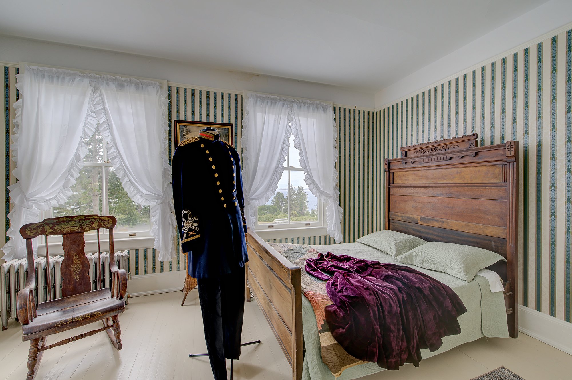 Commander's Quarters_22.jpg