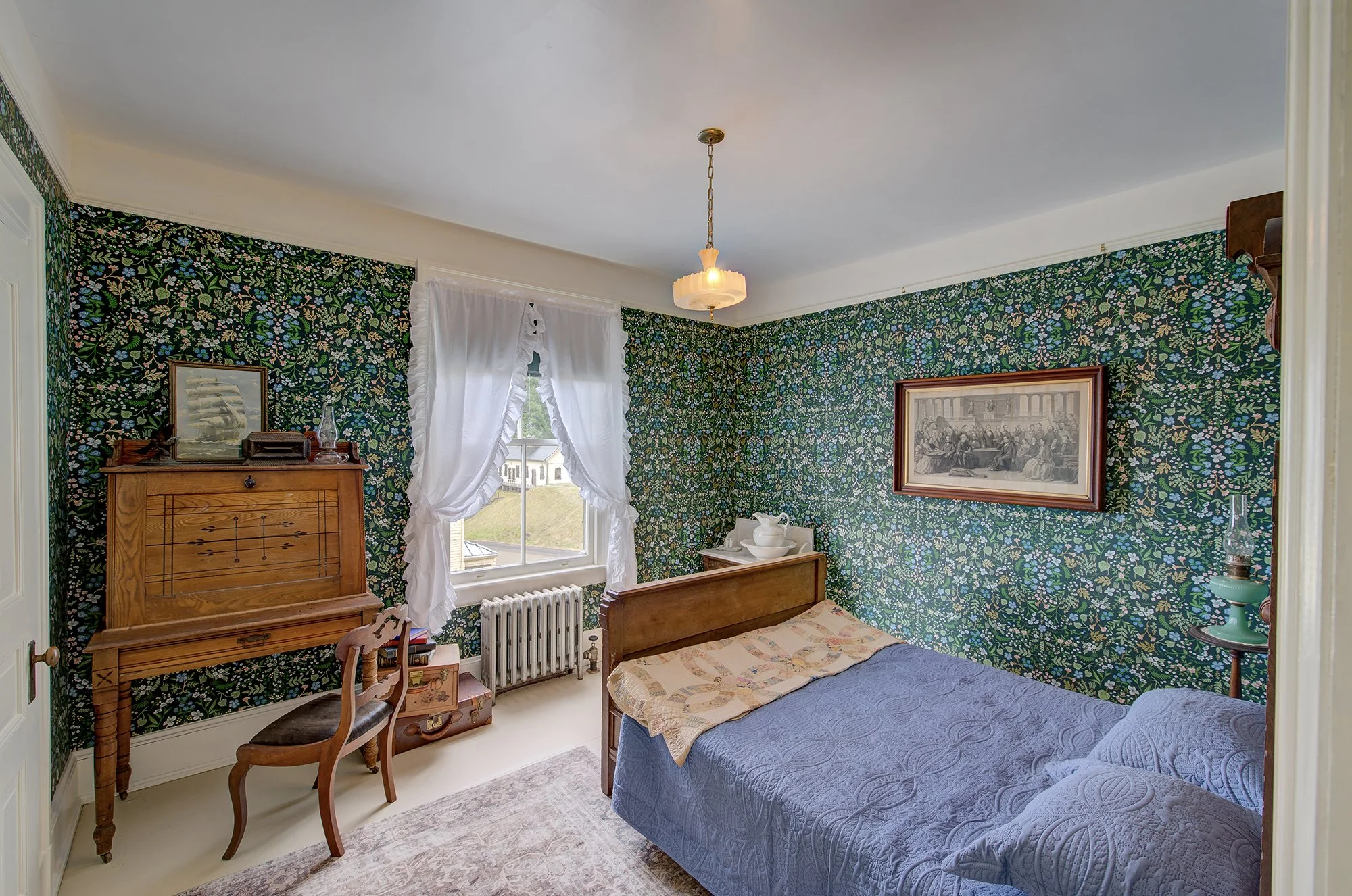 Commander's Quarters_17.jpg