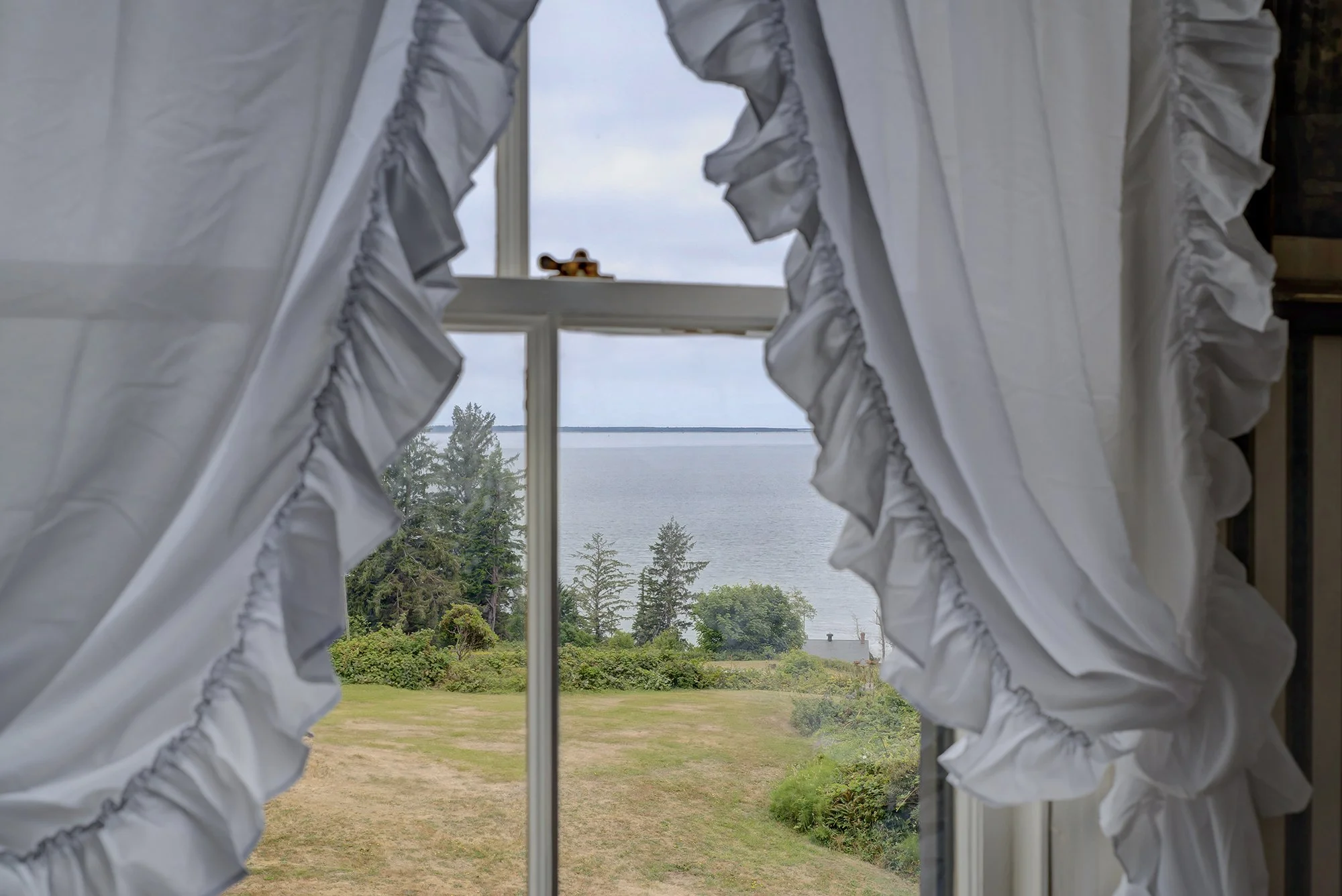 Commander's Quarters_25.jpg