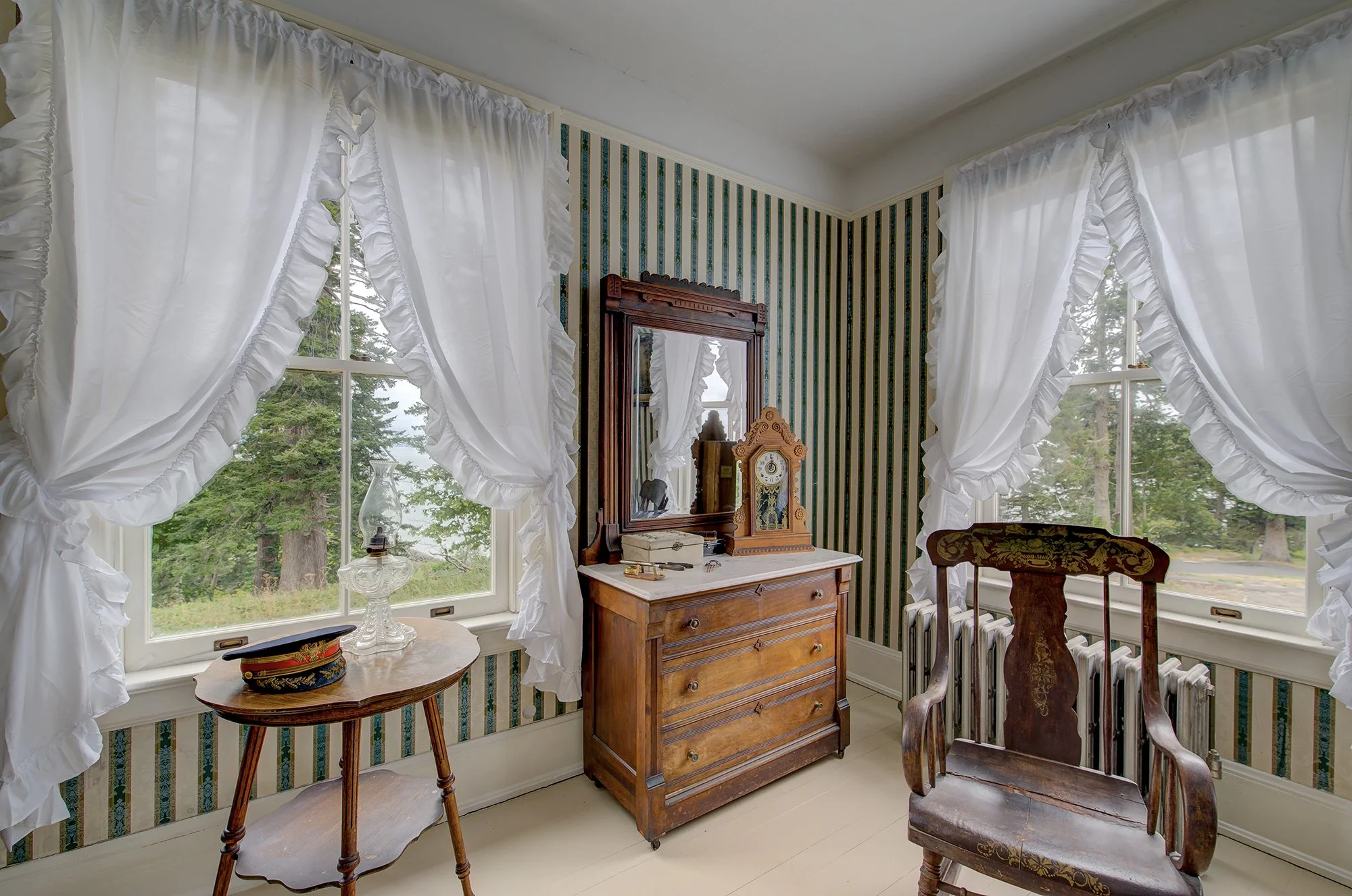 Commander's Quarters_23.jpg