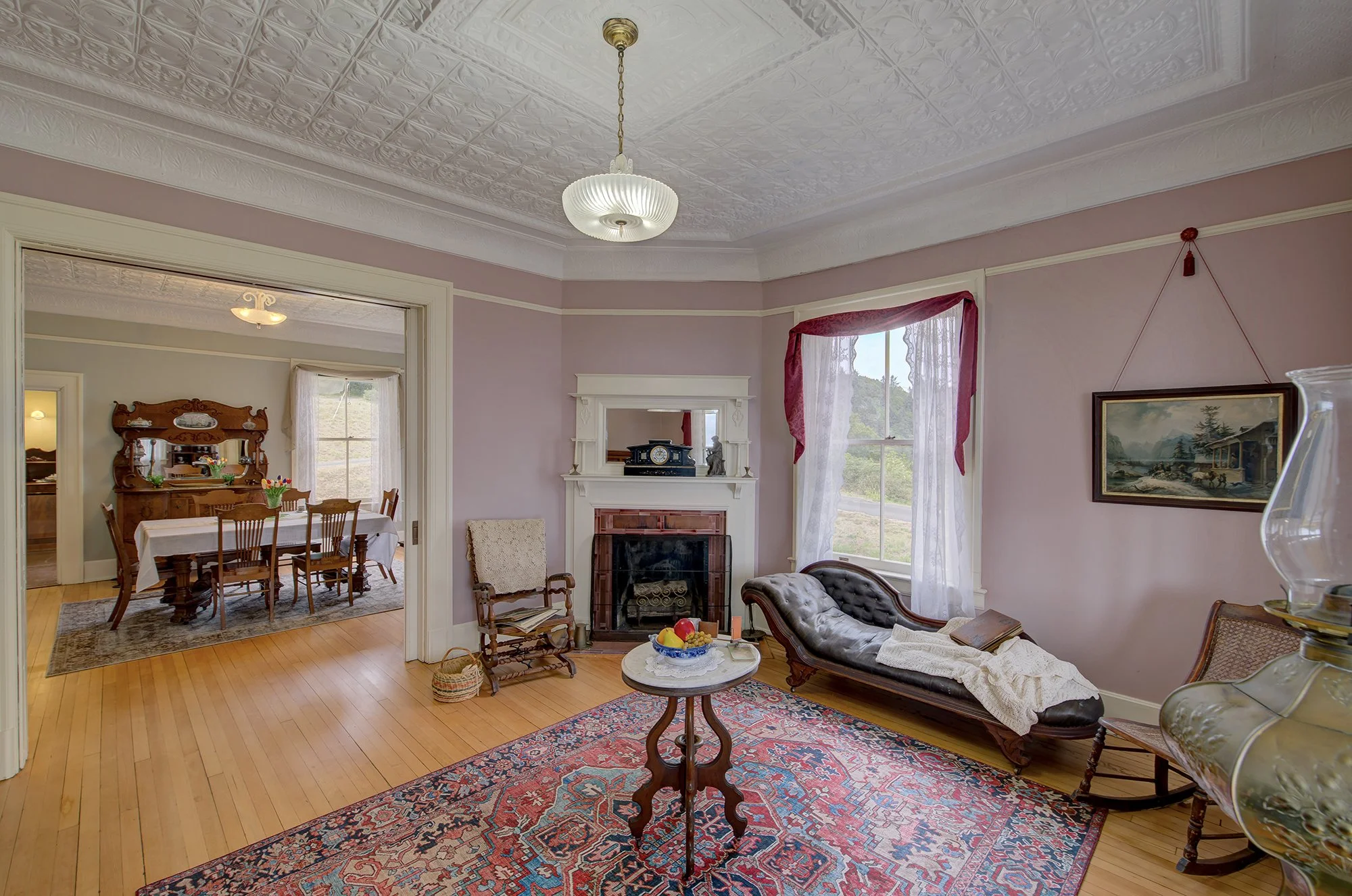 Commander's Quarters_6.jpg