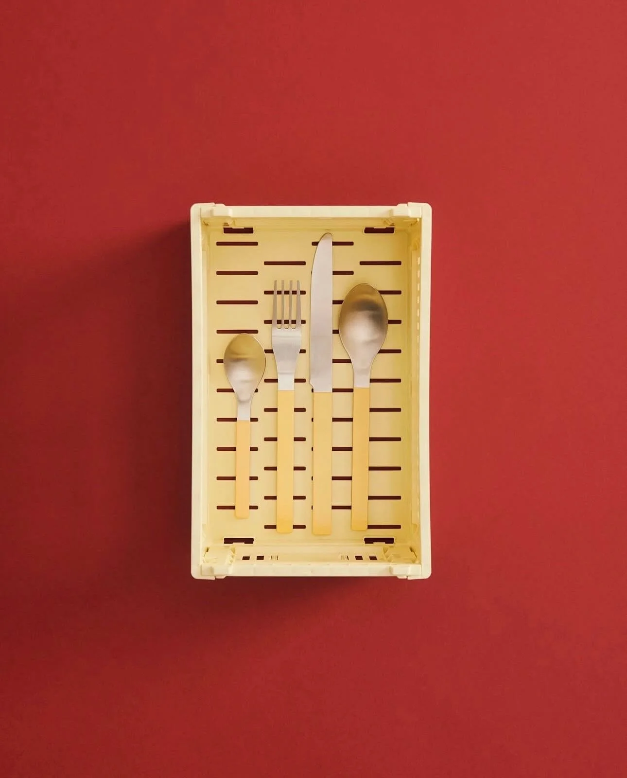 new colour crates on stock now✔️

#keeperconceptstore #haydesign #storageideas #giftideas