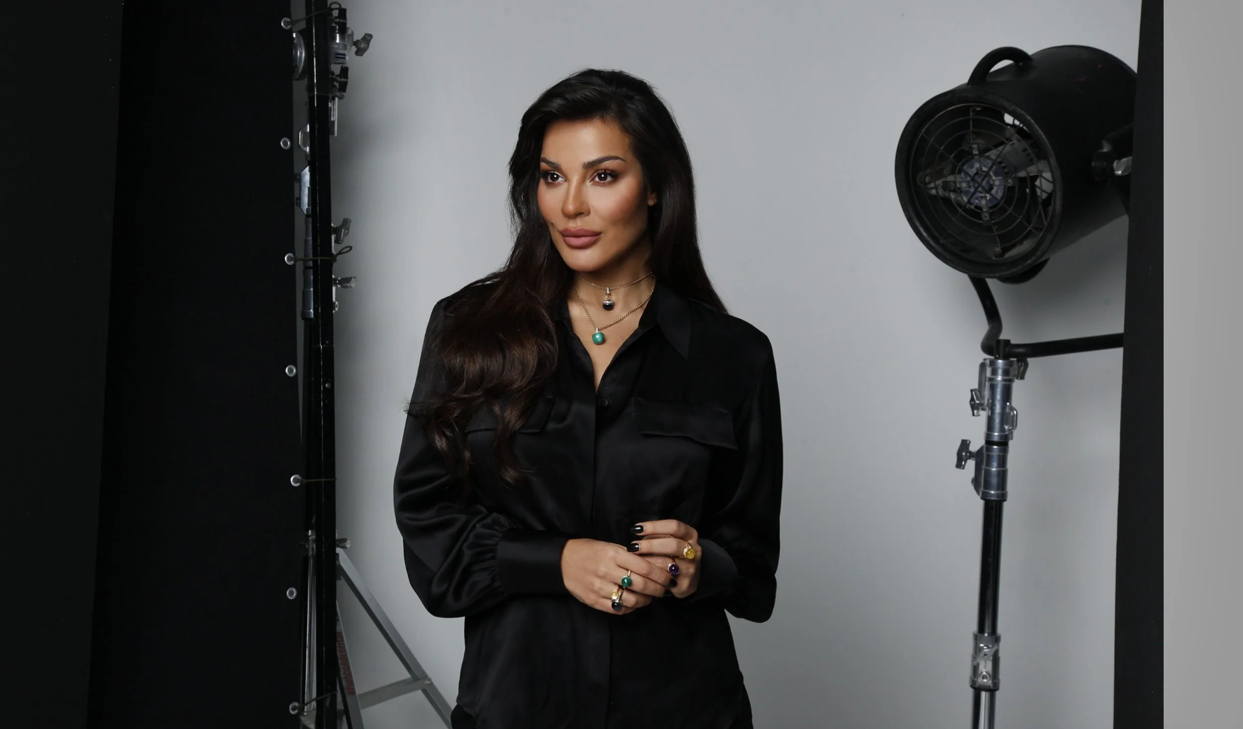 Damas Campaign X Nadine Njiem