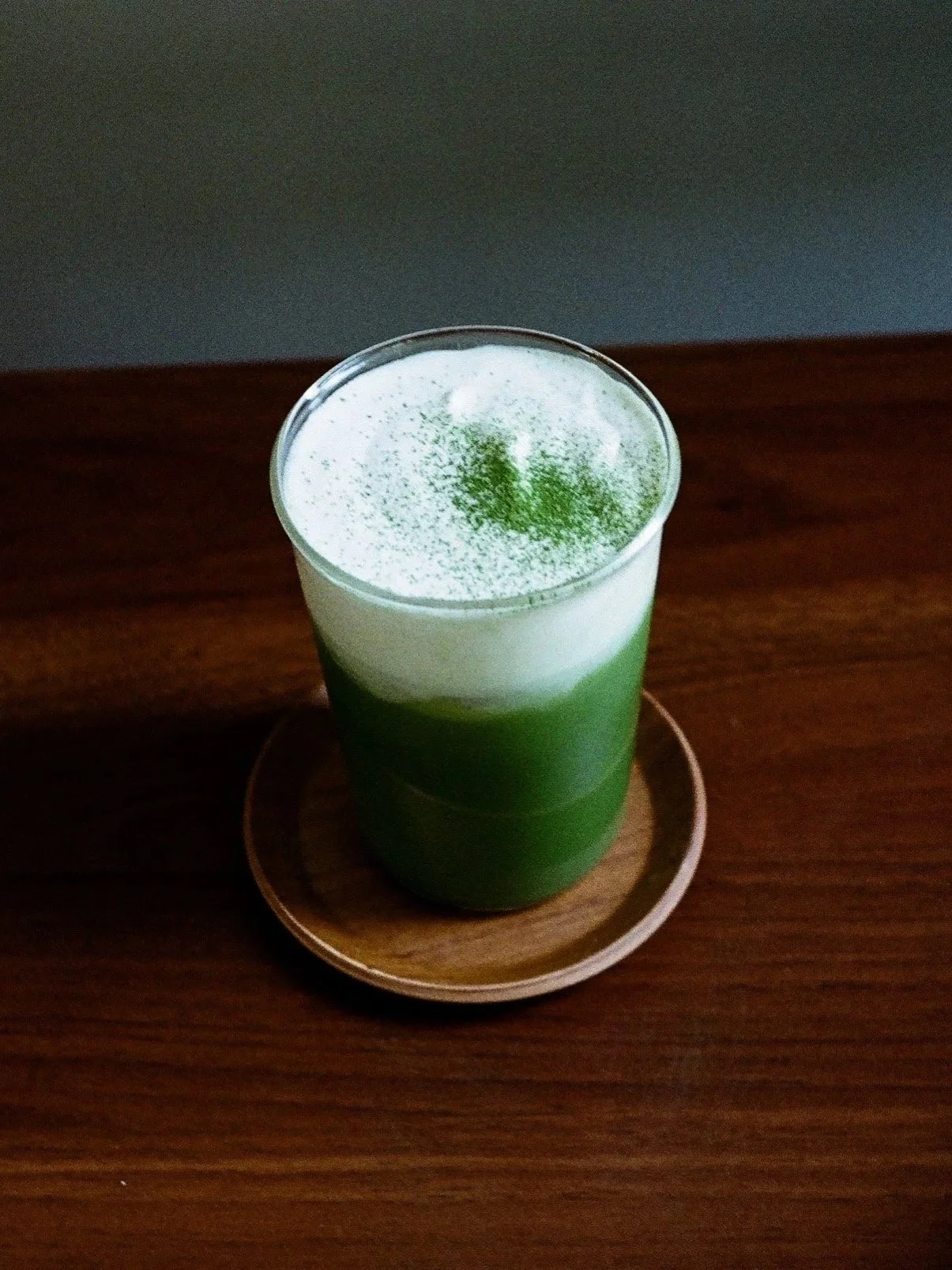 matcha latte with cream top 