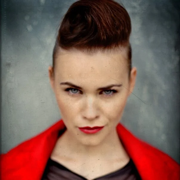 Should You Keep Eye Contact the Entire Time in a Self-Tape?