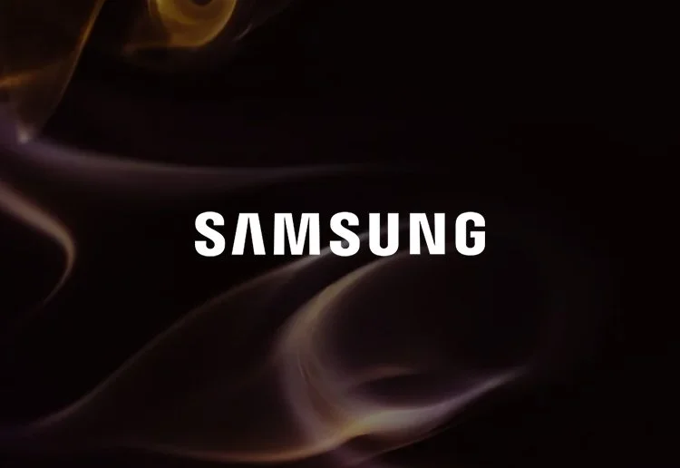 Samsung S8300