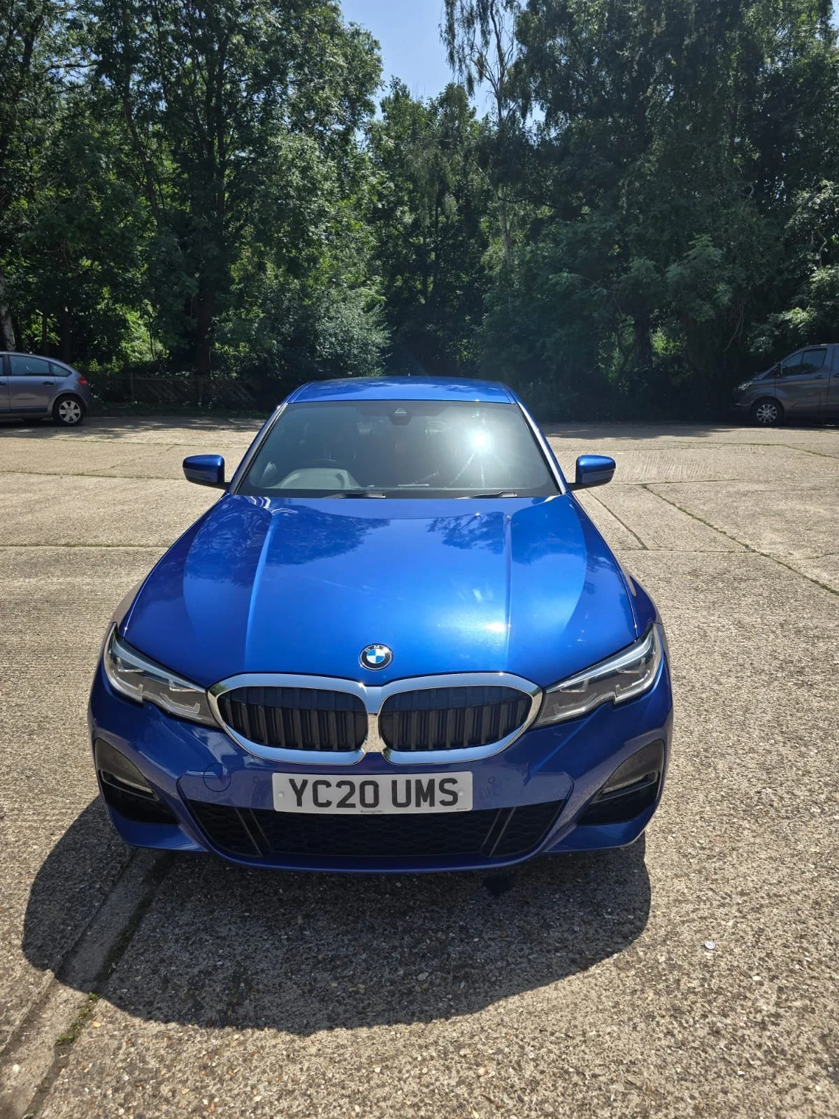 BMW 330e