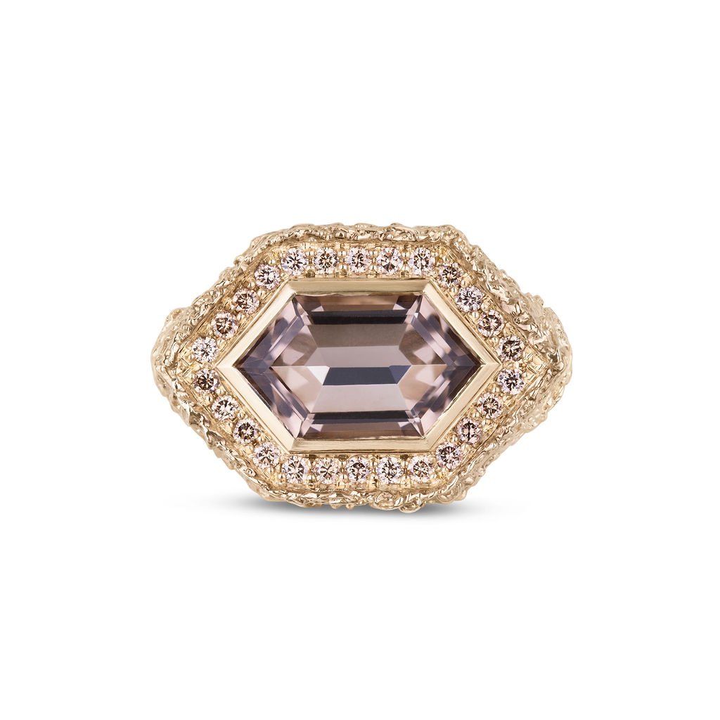 Knots Ring Front EG.jpg