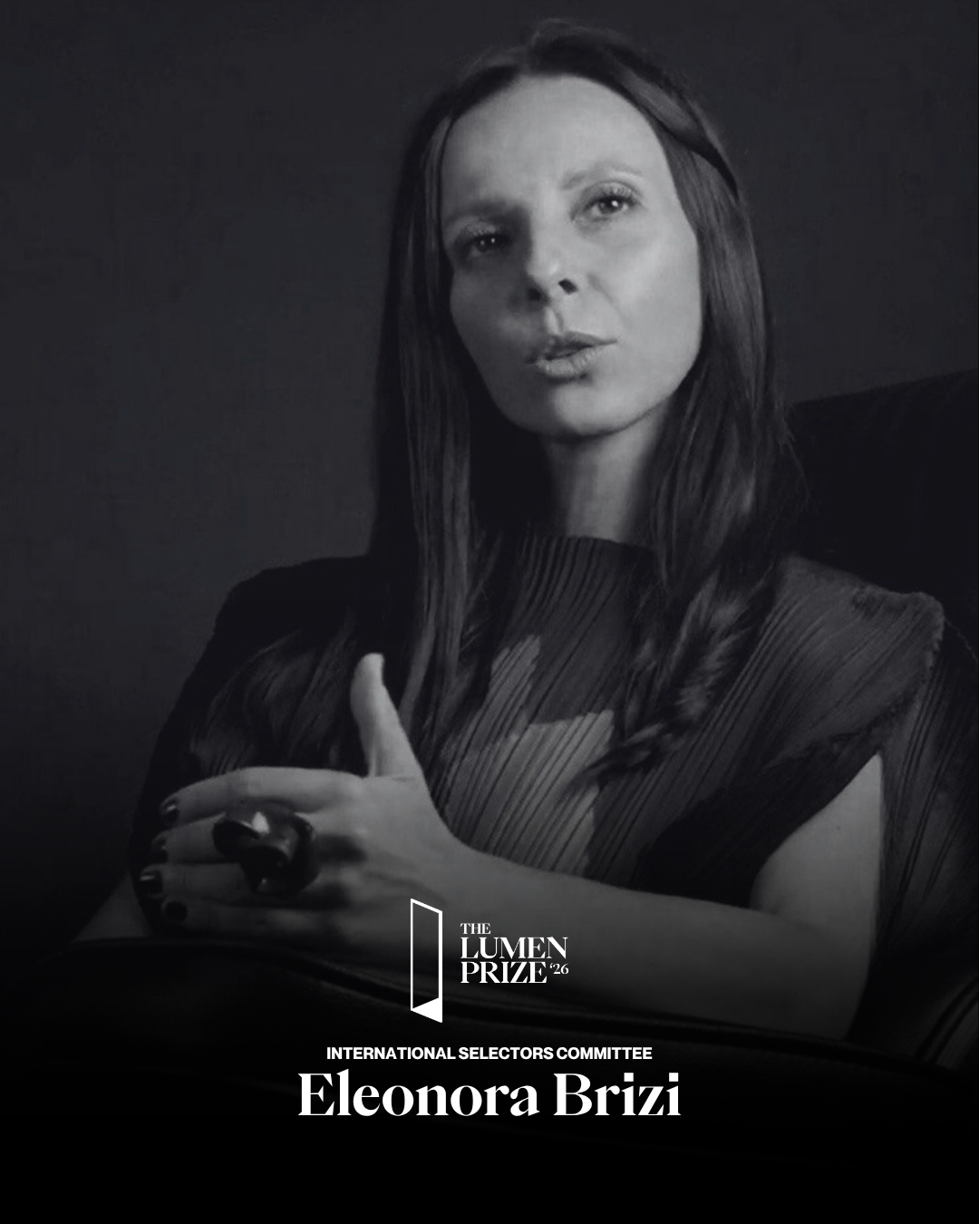 DIGITAL ART CURATOR, Co-founder of 100 collectors 