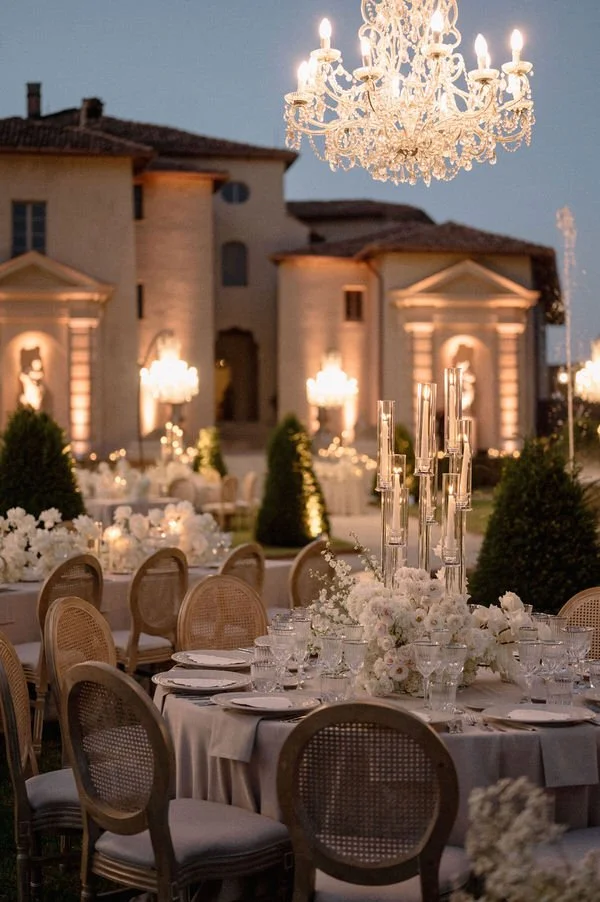 my-lake-como-wedding-italy-bride-gown-lace-planning-planner-organiser-expert-table-setting-dressing-decoration-bespoke-stationery-design