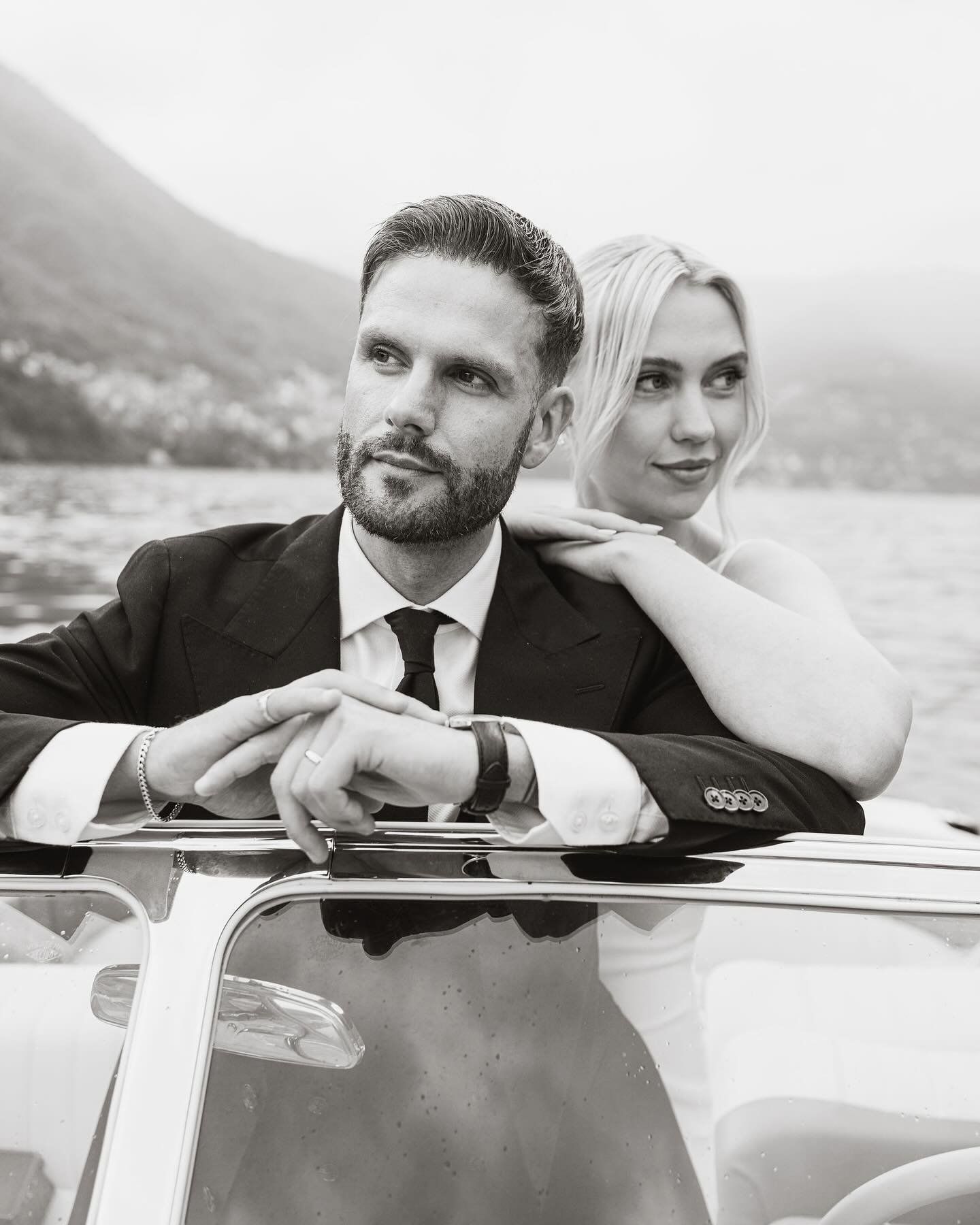 Sebastian and Poppy&rsquo;s elopement in Lake Como was a dream come true. ✨

The day started at Relais Villa Vittoria with a romantic ceremony, then the couple got on a Riva boat on the way to Bellagio where they enjoyed their photo shoot in the stun