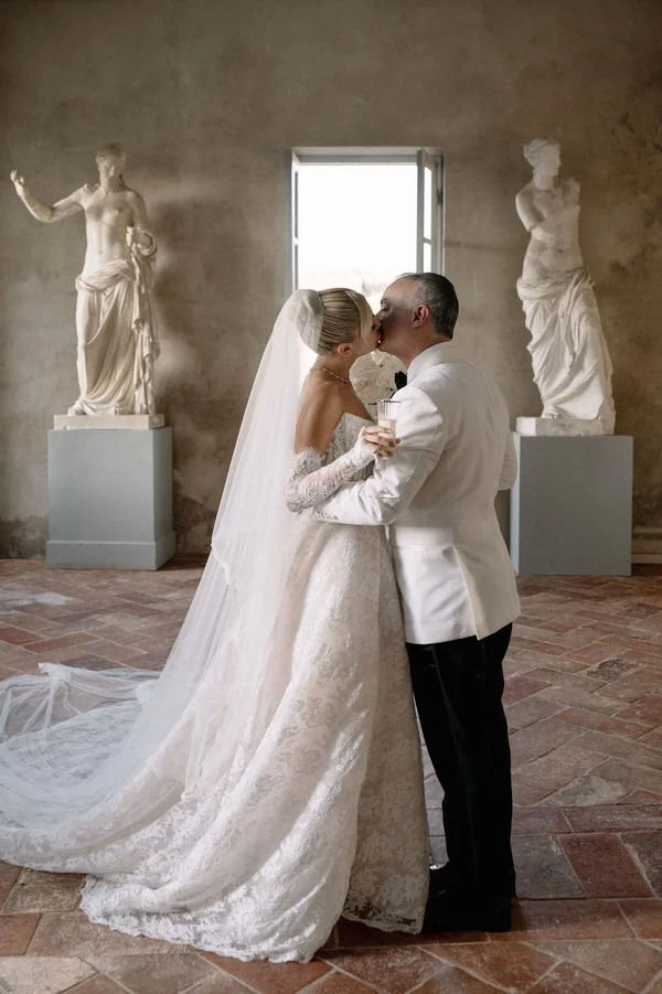 my-lake-como-wedding-italy-planning-planner-organiser-expert-historic-venue-design-concept-service-bride-groom