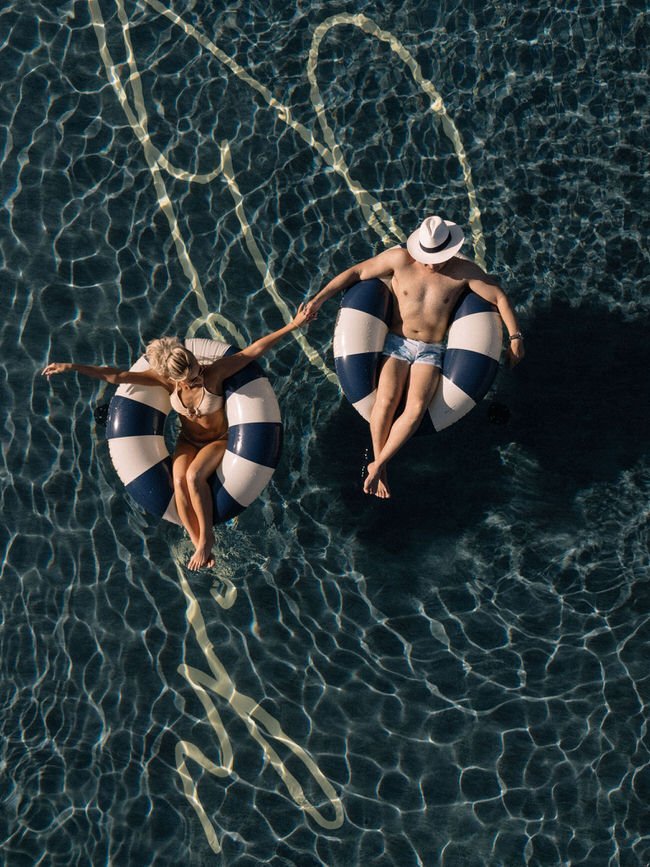 my-lake-como-wedding-italy-bride-gown-lace-planning-planner-organiser-professional-post-event-beach-party-design-service