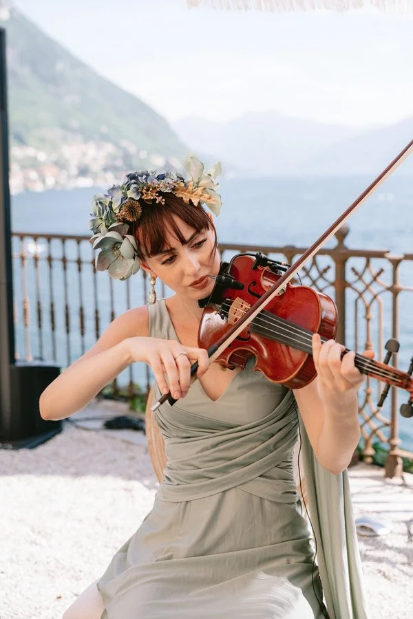my-lake-como-wedding-planning-planner-expert-italy-violinist-violin-music-romantic-musical-service-ceremony