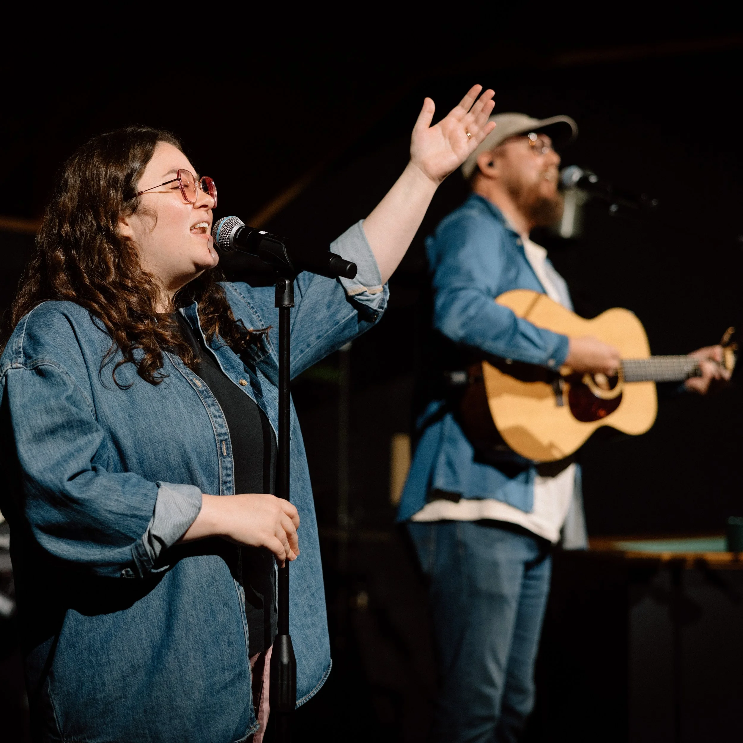Before we officially kick off our fall season, we&rsquo;re taking a Sunday morning to slow down and make space for the presence of God. Join us tomorrow AM for a morning of extended worship as we spend the morning singing
and worshipping together.

T