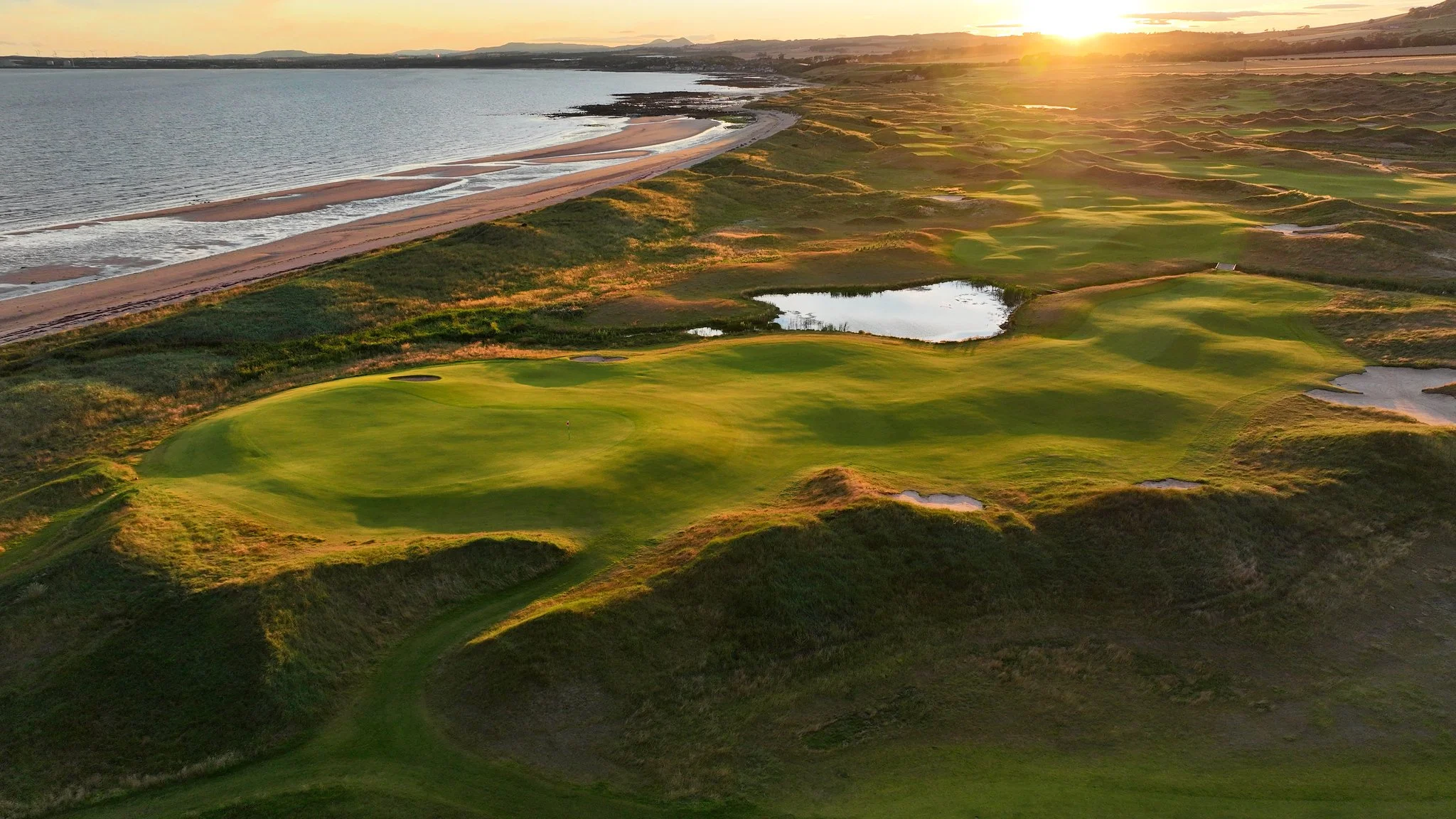 © Gary Lisbon, courtesy of Dumbarnie Links
