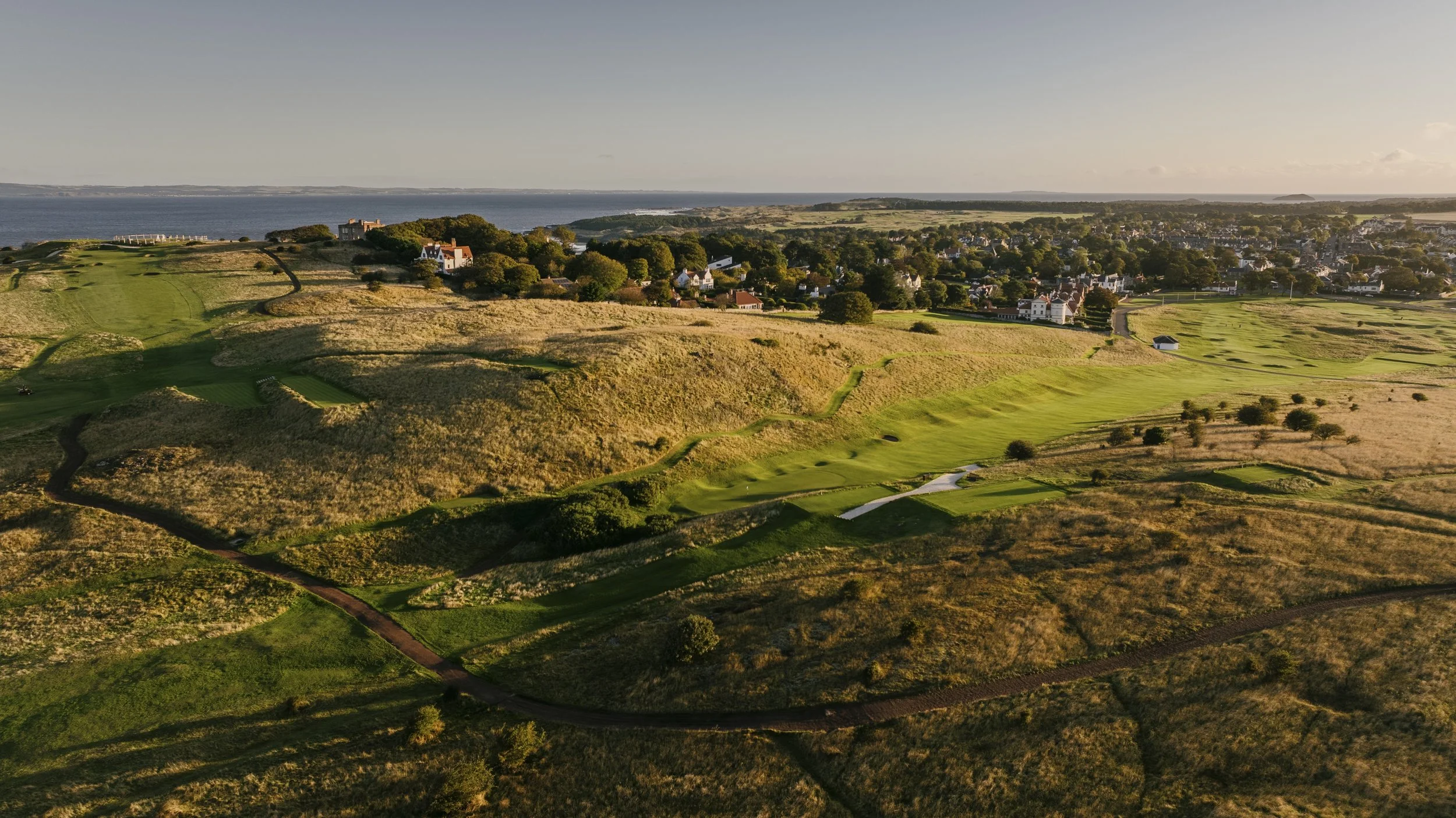 Aerial 2nd & 6th Holes No 1.jpg
