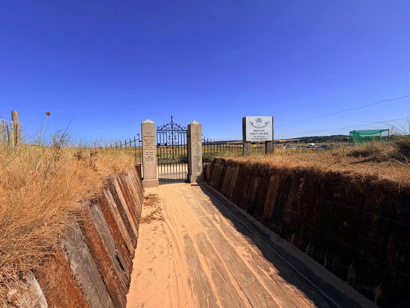 RWN Gate 2.jpg
