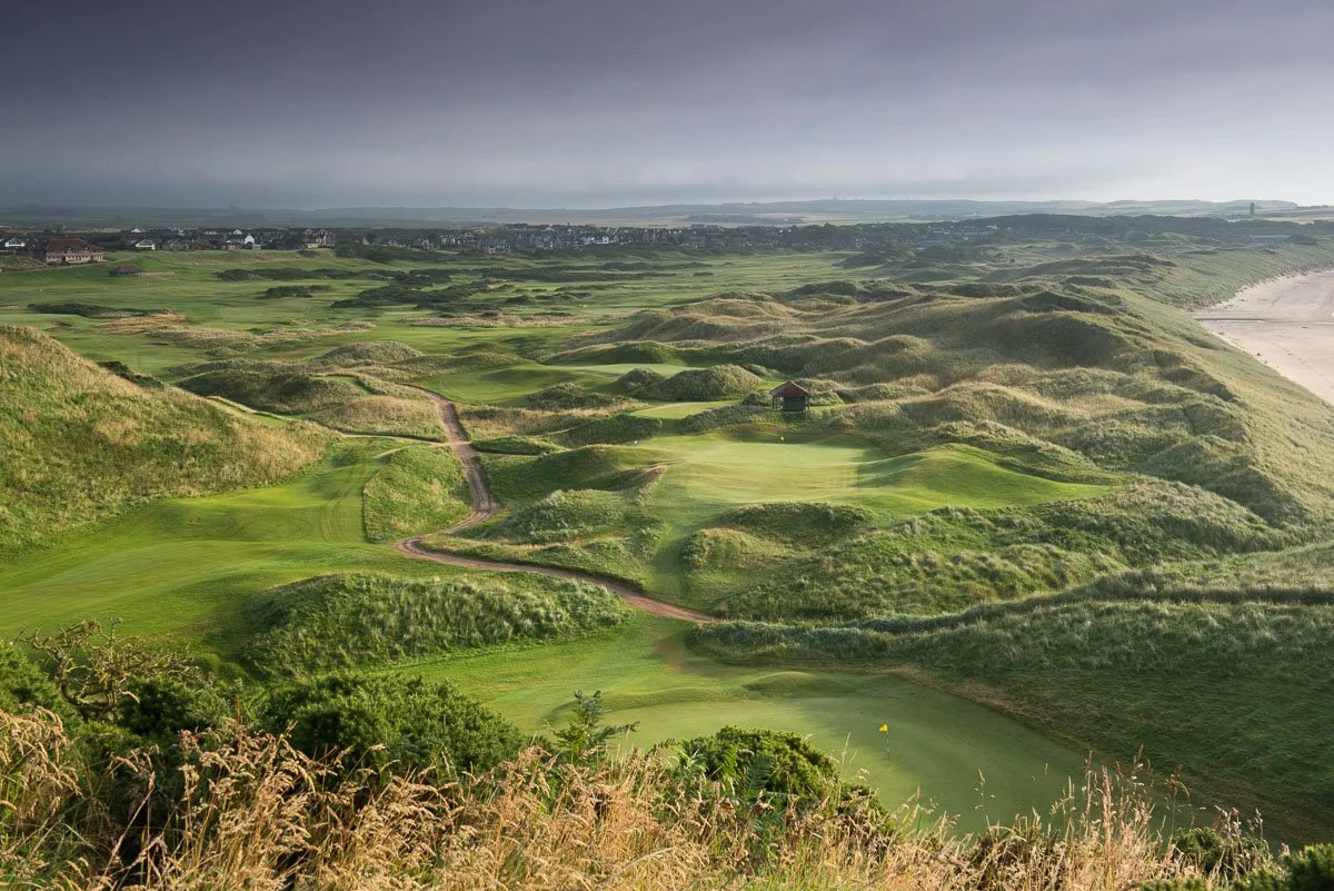 9th tee view to clubhouse.jpg
