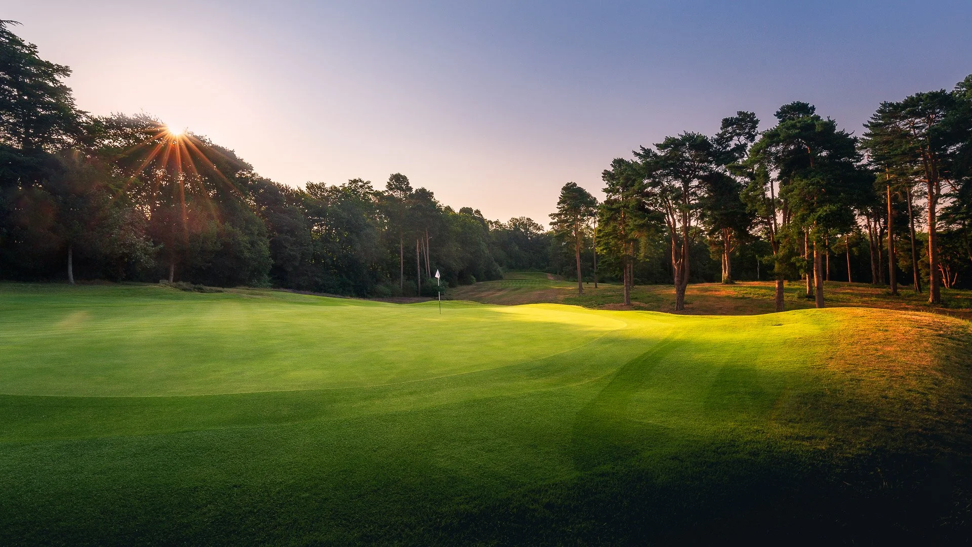 03rd-Hole-St-Georges-Hill-Golf-Club-2065-Edit-1.jpg