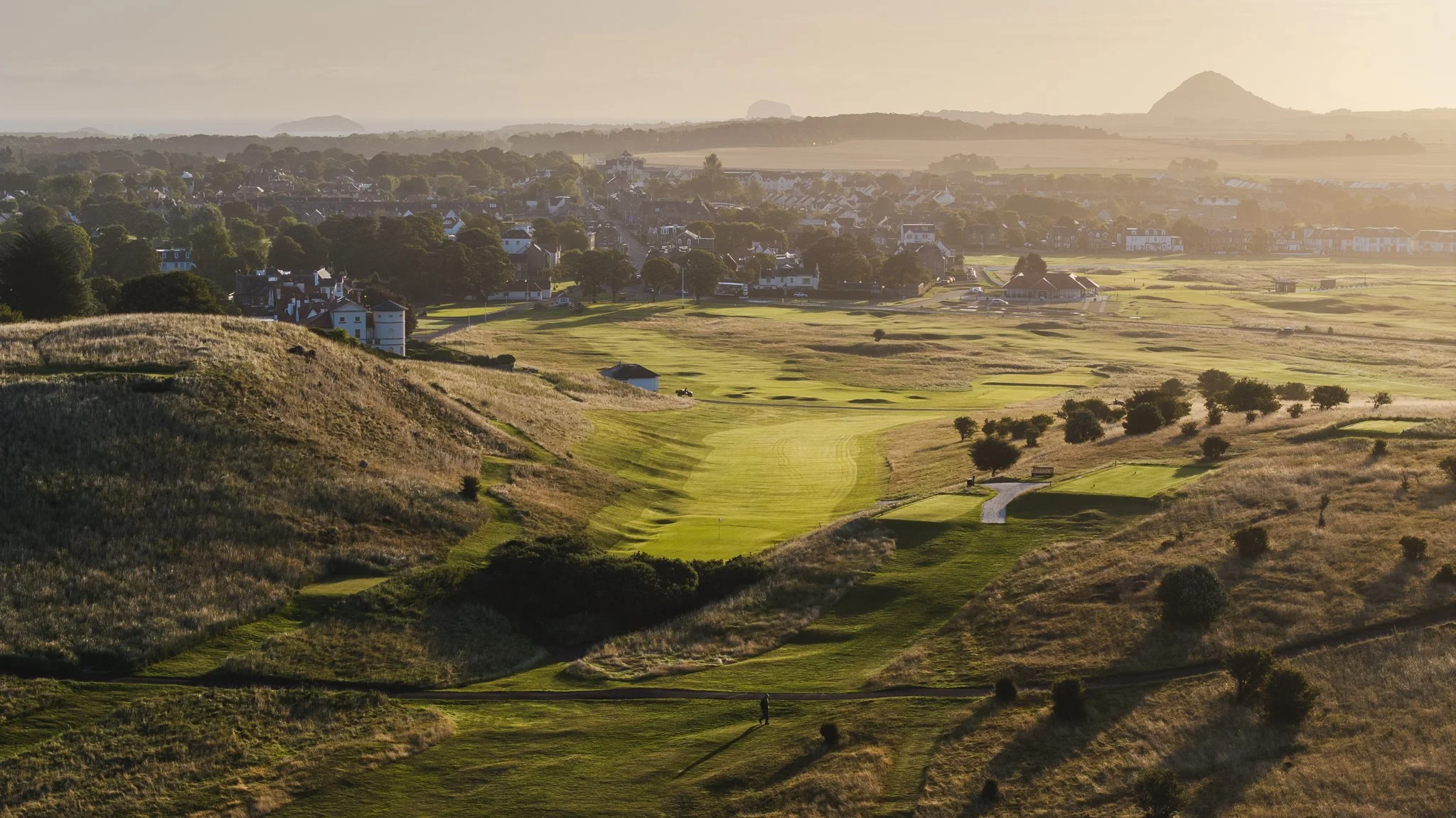 Aerial 2nd Green & 3rd Tee No 1.jpg