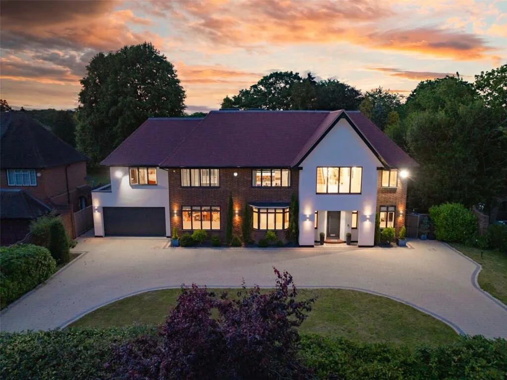 Ashley Park, Walton-on-Thames</br>(Coming Soon)