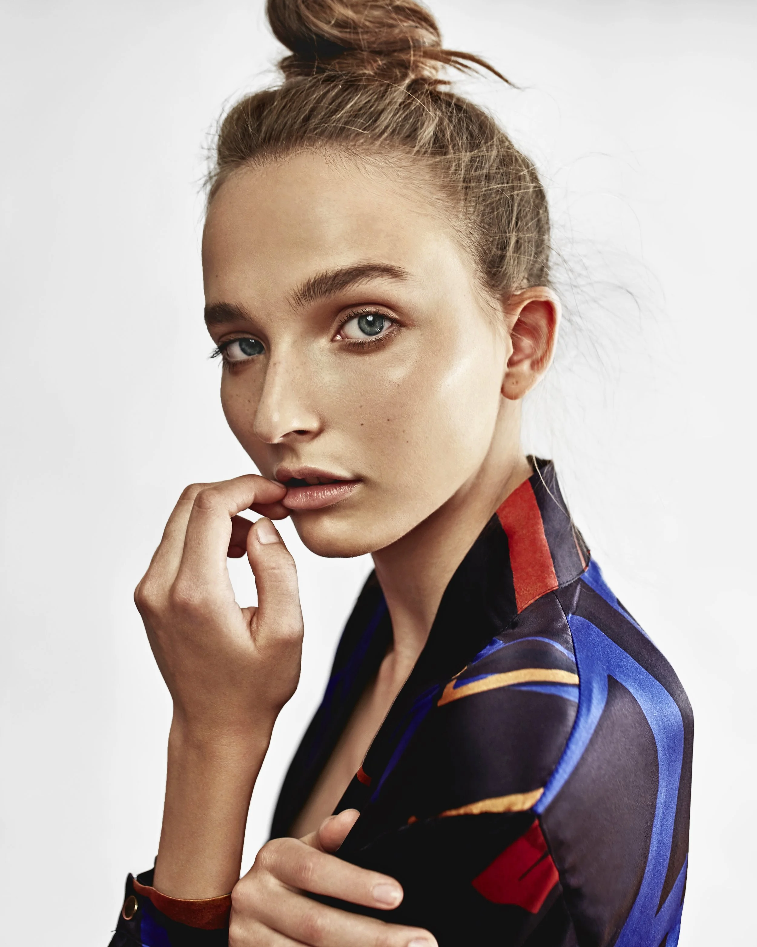 Model: Lucia / Attractive Models
Photo: Zoltán Mihály
Style: Melinda Csík
Hair: Vivien Militaru
Makeup: Viktória Kovács