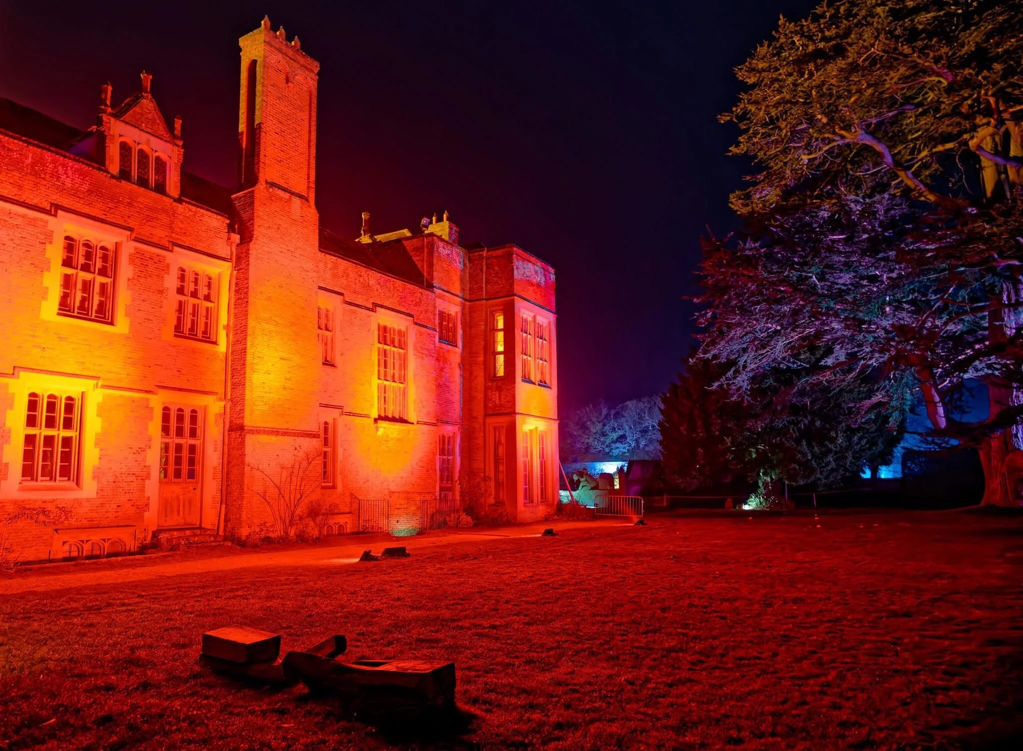 WhatsApp Image 2024-12-14 at 22.22.47.jpeg