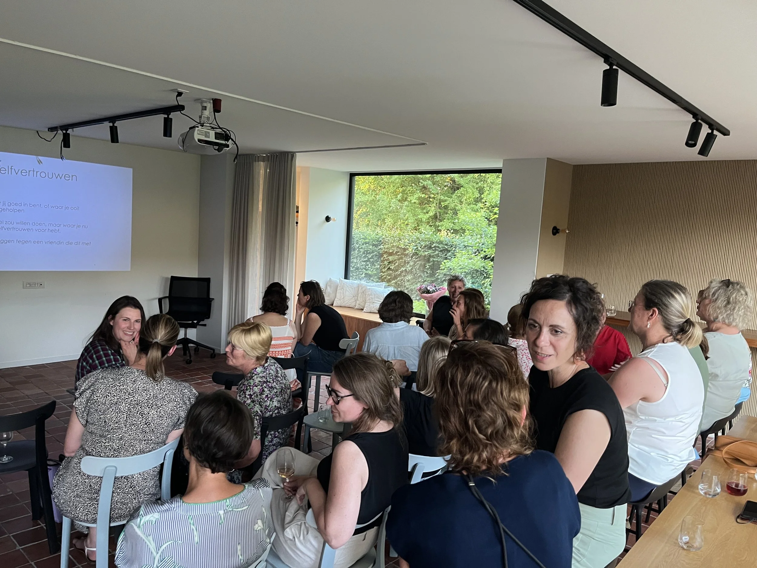 Een avond vol inhoud, interessante sprekers en verbinding 