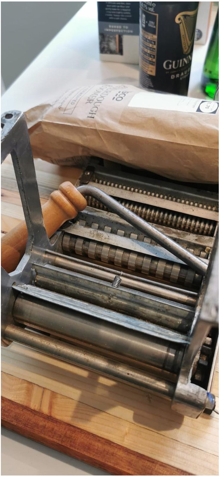 festival-catering-pasta-machine.jpg