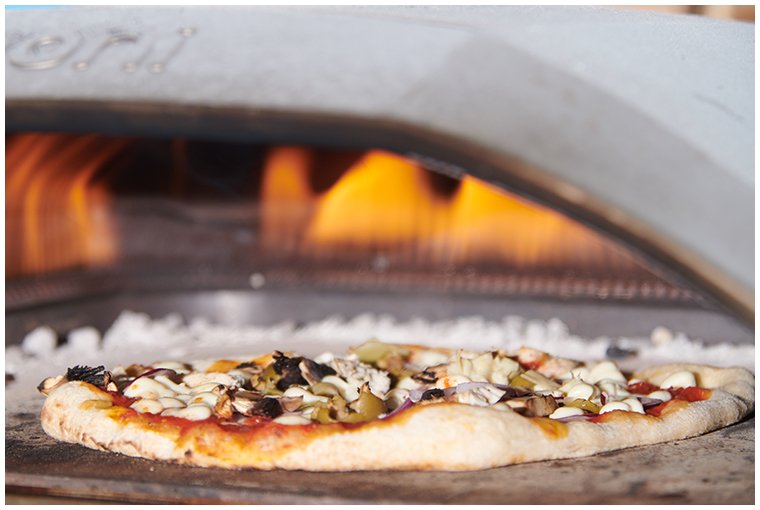 pizza-ovemn-at-festival.jpg