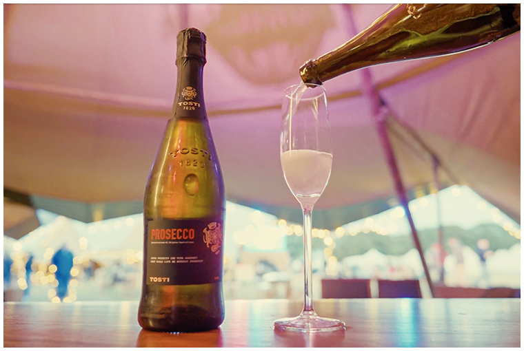 champagne-bottle-at-on-festival-catering-bar.png