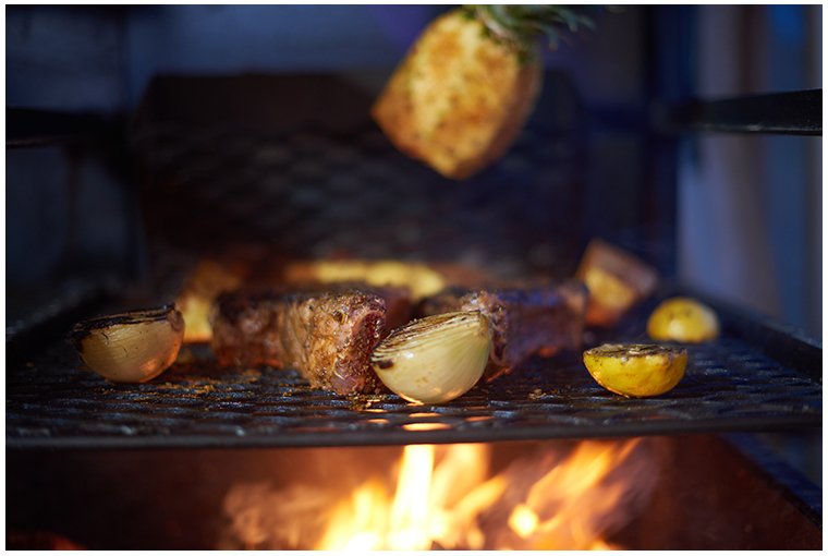 onion-steak-and-lemon-on-festival-barbecue-shack.jpg