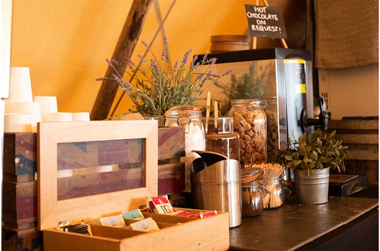 breakfast-tea-chest-at-glamping-festival.jpg