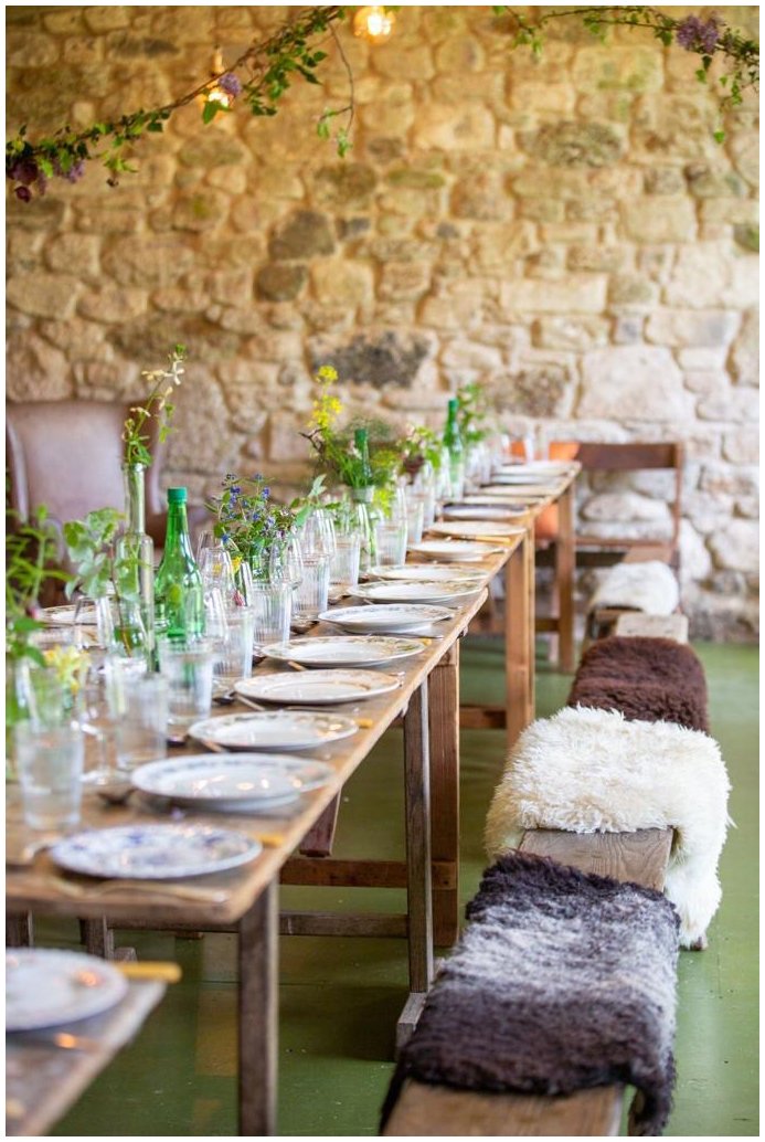 table-dressing-at-glamping-festival.jpg