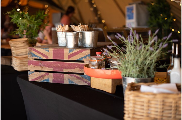 breakfast-bar-at-glasmping-festival.jpg