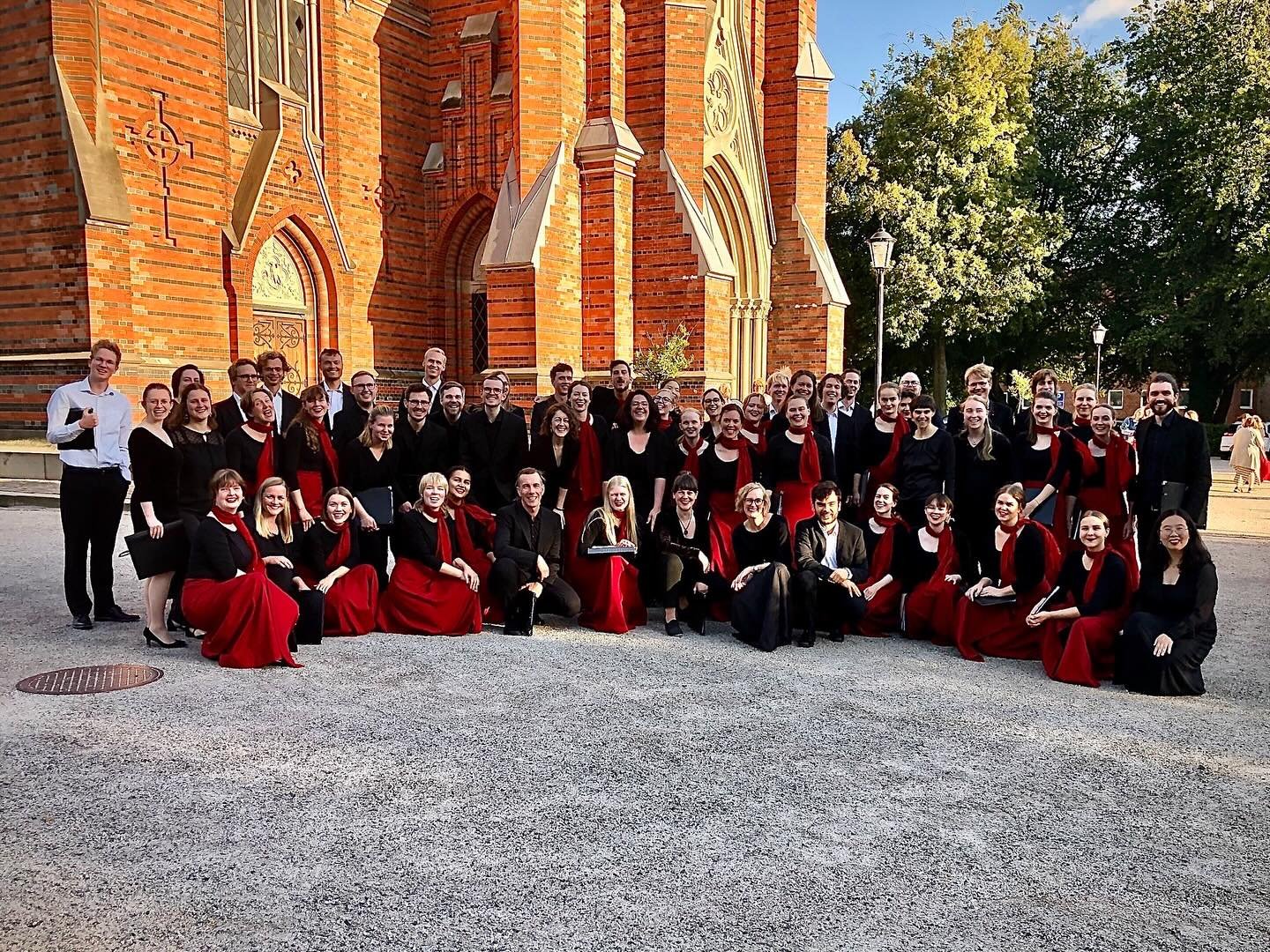 What a weekend! 🤩 We are filled with joy, inspriation and warmth after a wonderful visit from @nkc_berlin 

We had such a lovely time singing together with you all and already miss your presence. Thank you @adrianemans for inspiring rehearsals and f