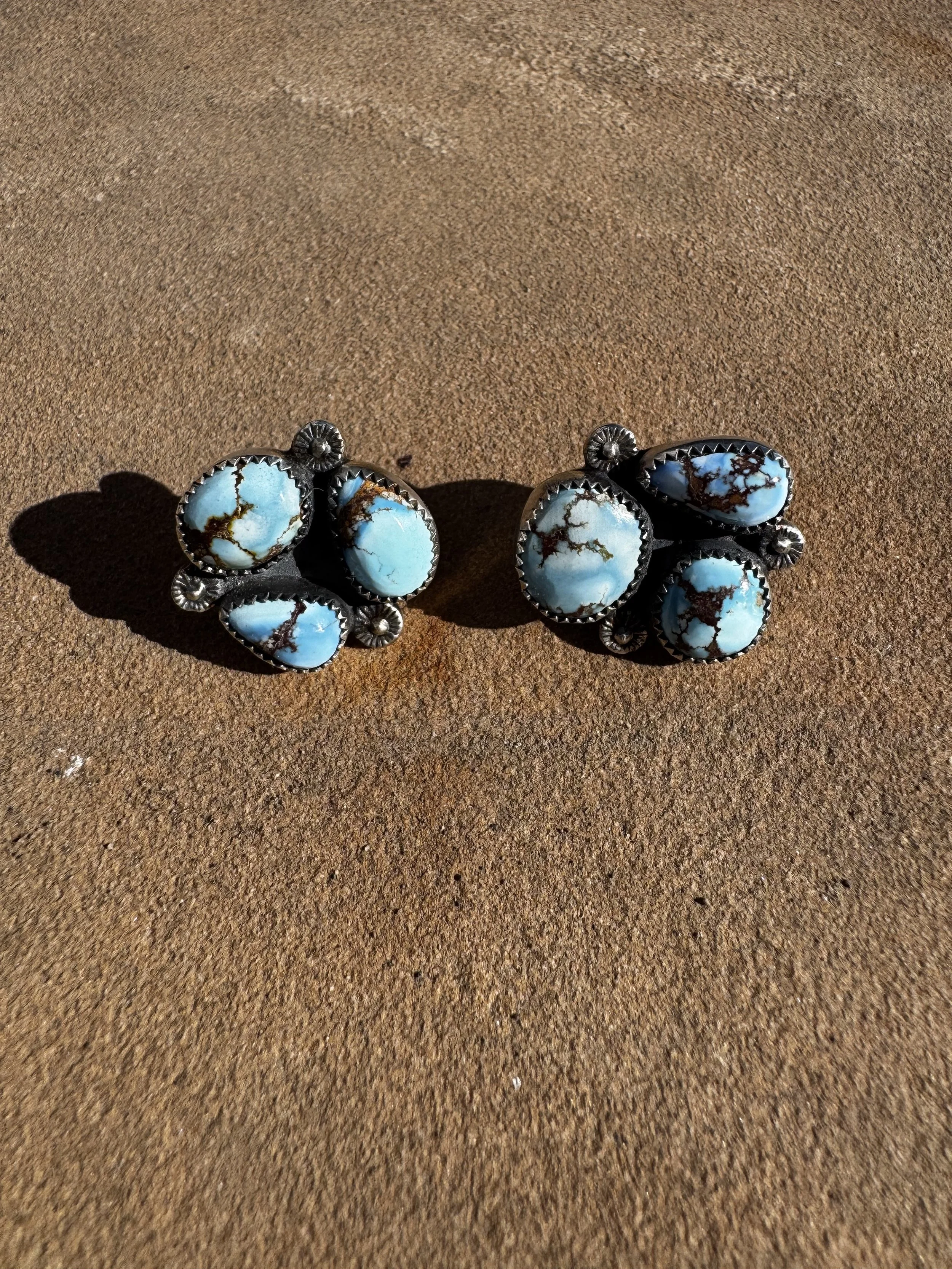 Millie Golden Hills Studs (Serrated Bezel)