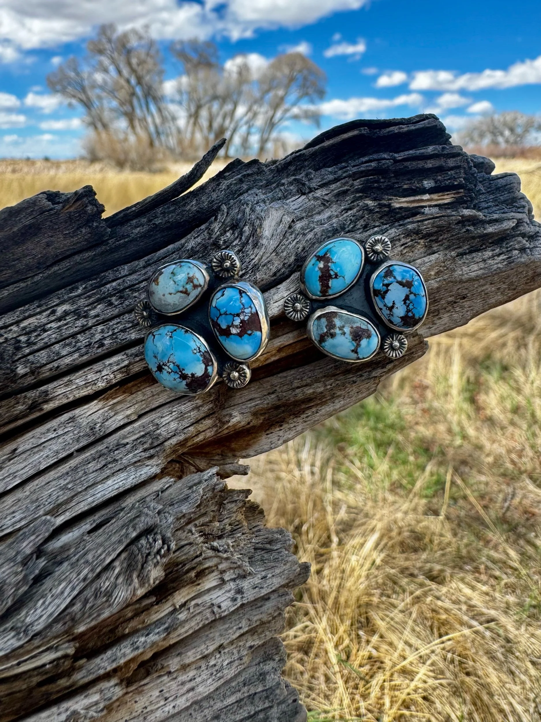 Millie Golden Hills Studs (Smooth Bezel)