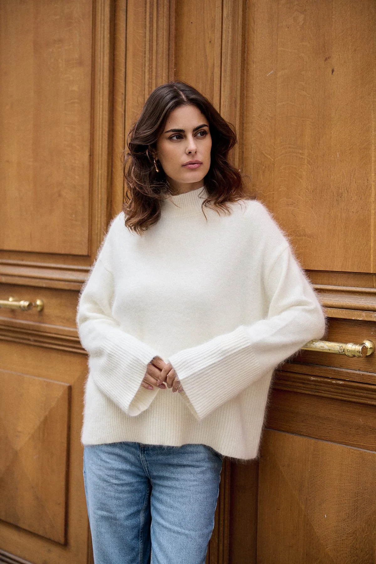 pull-en-angora-col-montant_ecru_68dbdd90da5d3.jpg