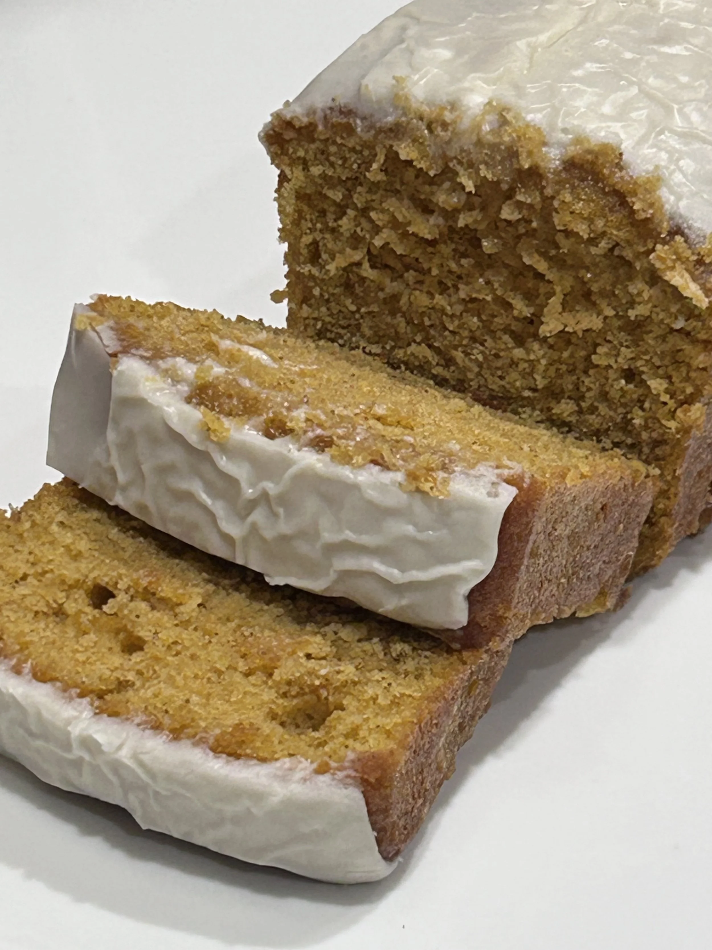 THE ORGANIC PUMPKIN SPICE POUND CAKE
