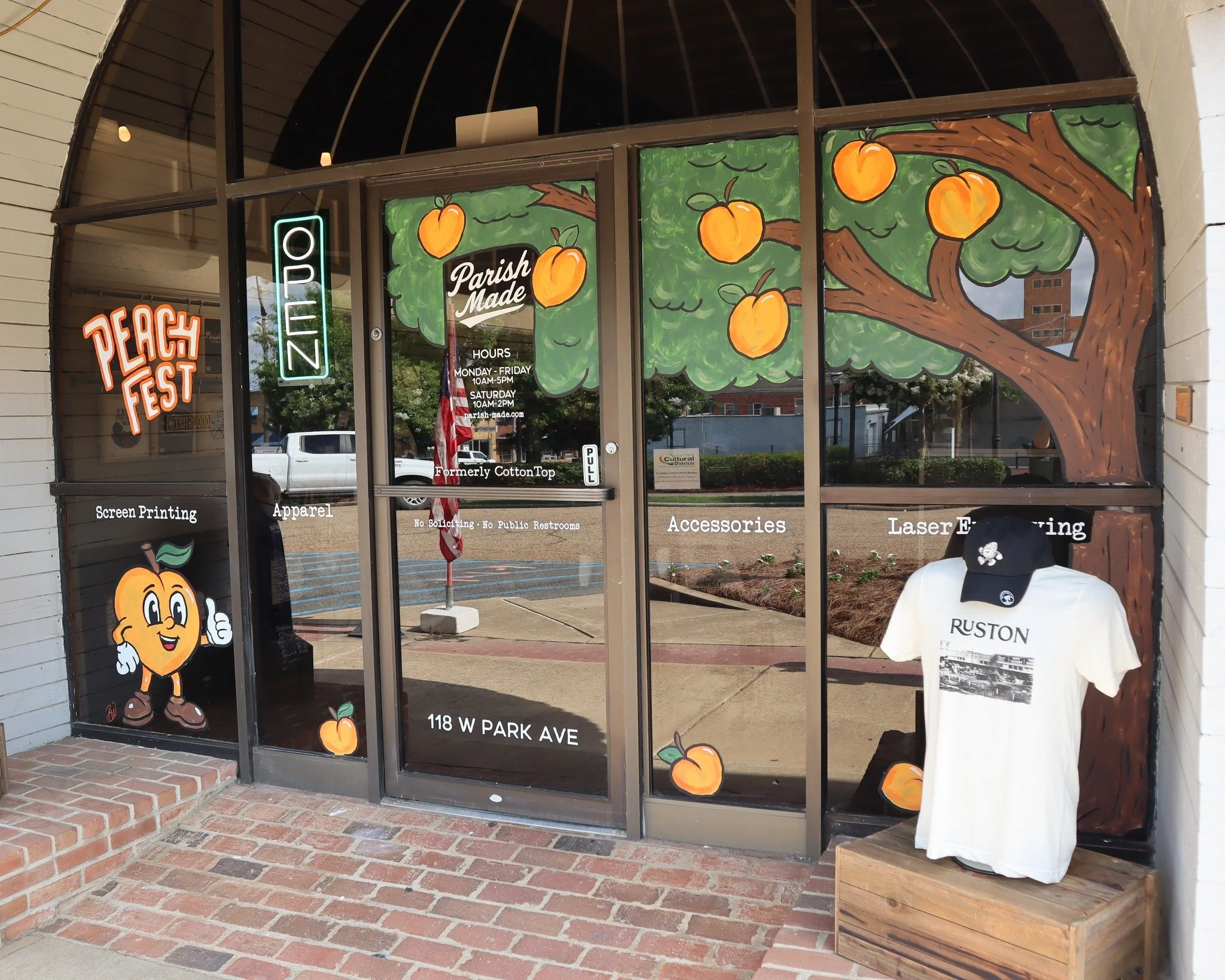 We'll be closing early today at 2pm in observance of Memorial Day. Everyone have a safe and peachy holiday!