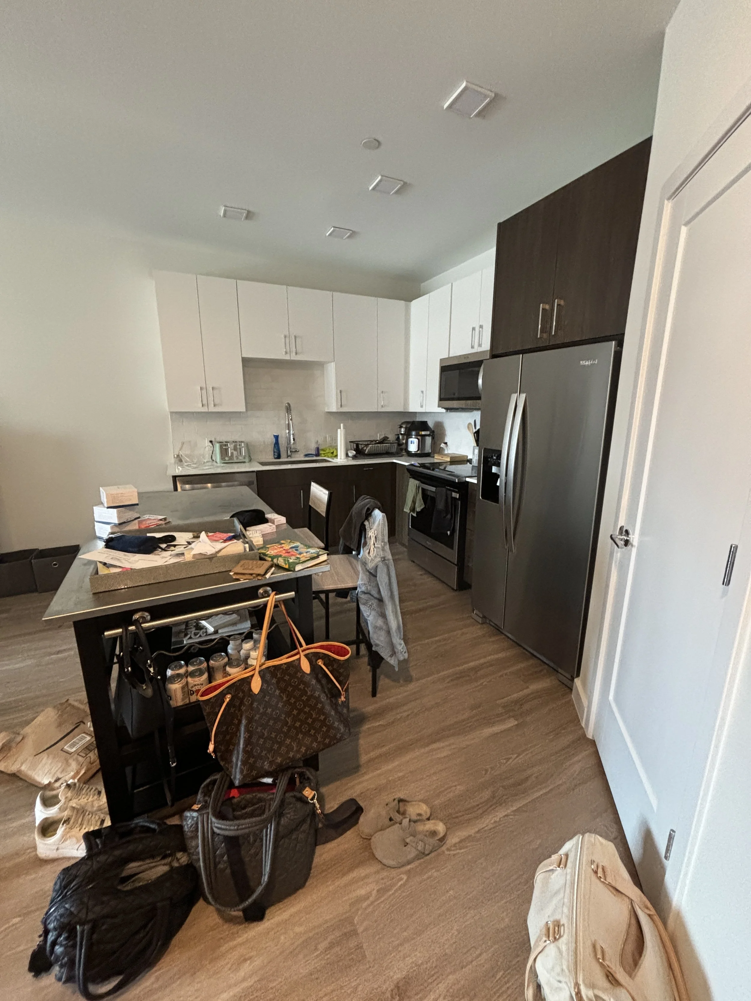 Kitchen_Before.JPG