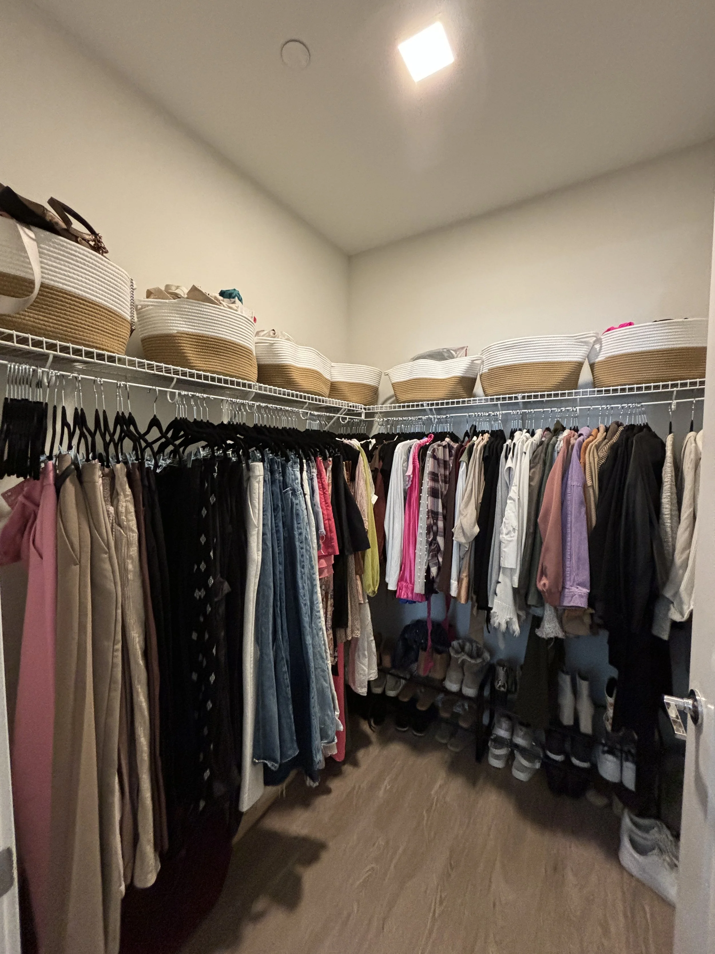 Closet_After_2.JPG
