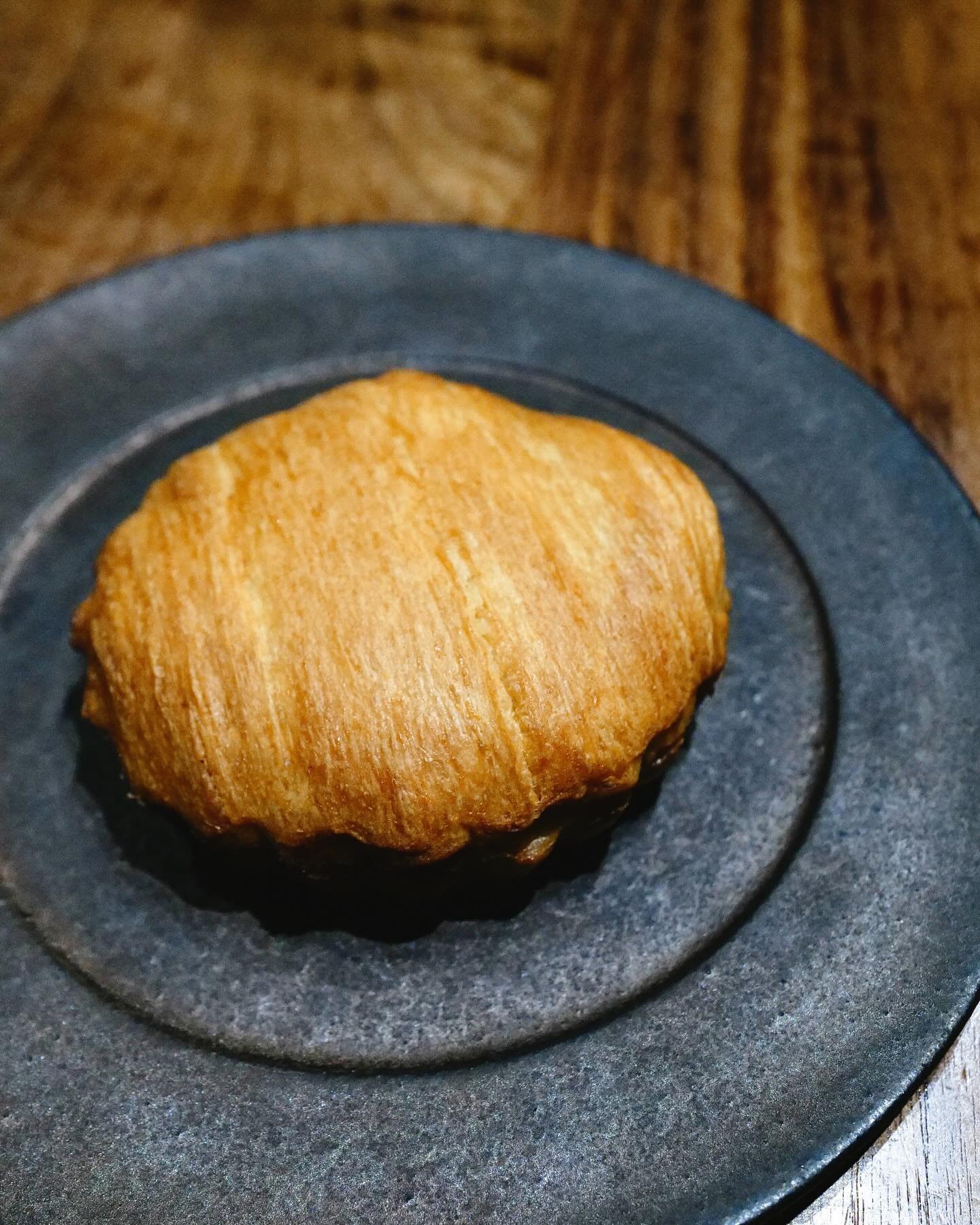 Dairy cow meat pie - a classic Australian comfort treat made it to our menu as we purchased an entire cow last month. 

Hand-cut chuck mince with crispy, layer puff-pastry 🥧

Available at the bar and our add-on menu. 

#acrunyc #danielgarwood