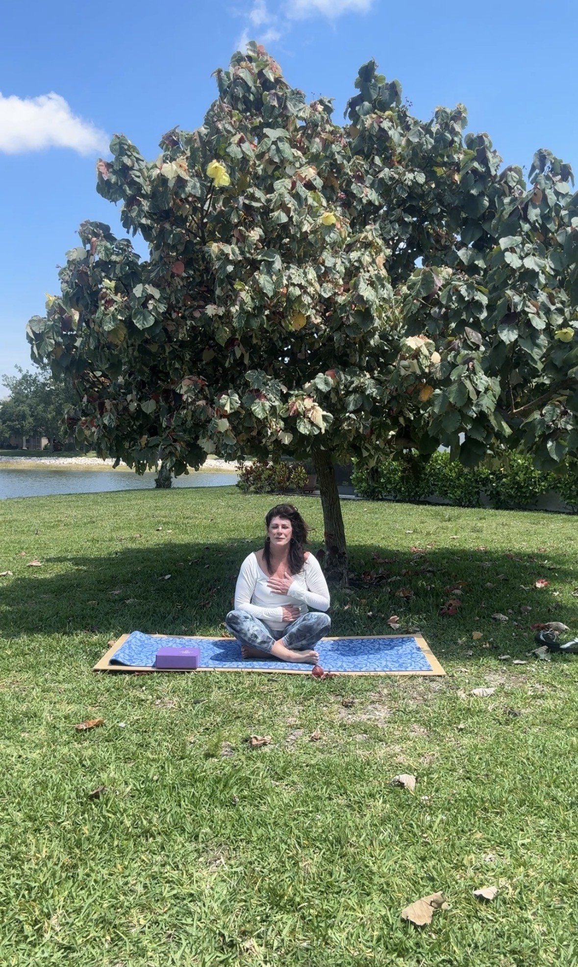 3 Modified Yoga Poses for Presence &amp; Mindfulness