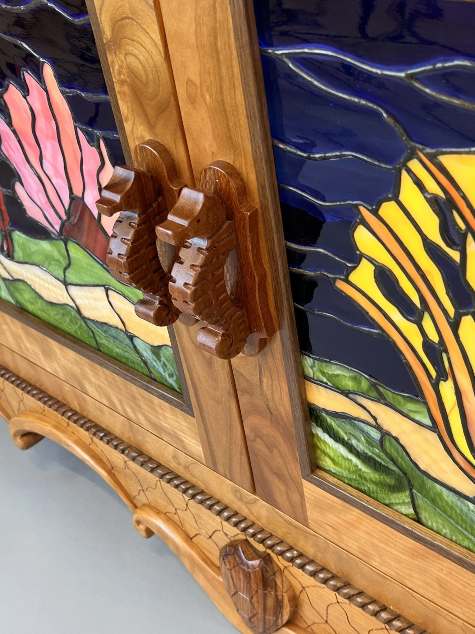 Mahogany seahorse handles-stained glass reef-rope molding-storage cabinet.jpeg