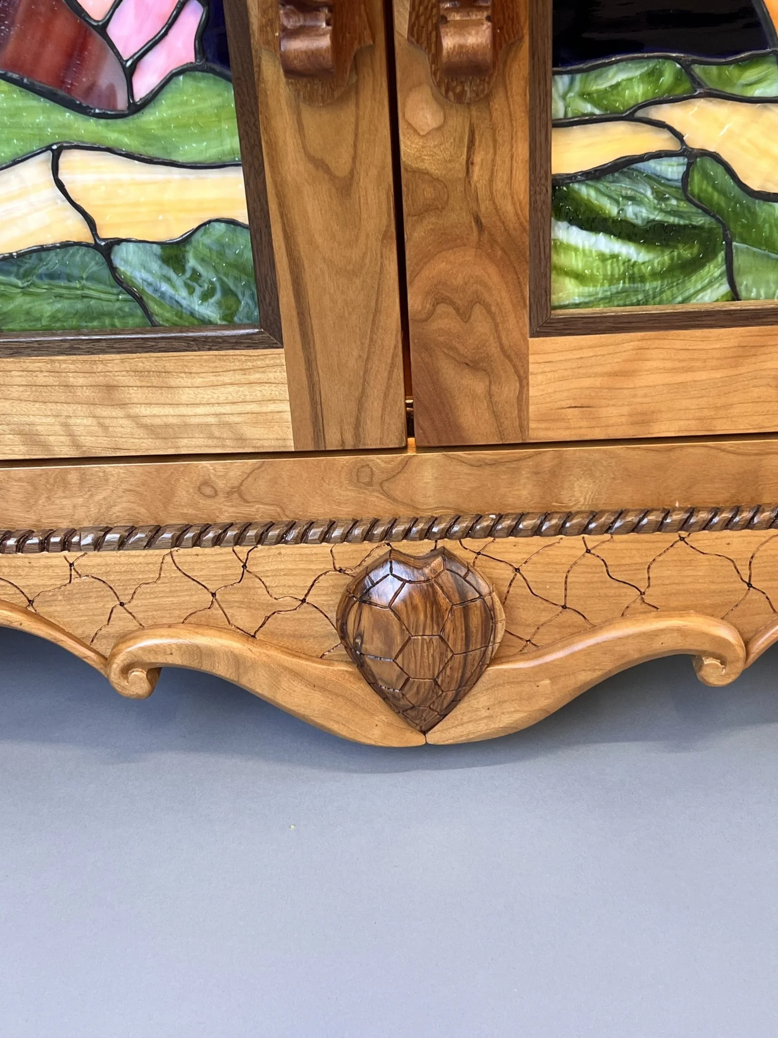 sea turtle-rope molding-handmade-cabnet.jpeg