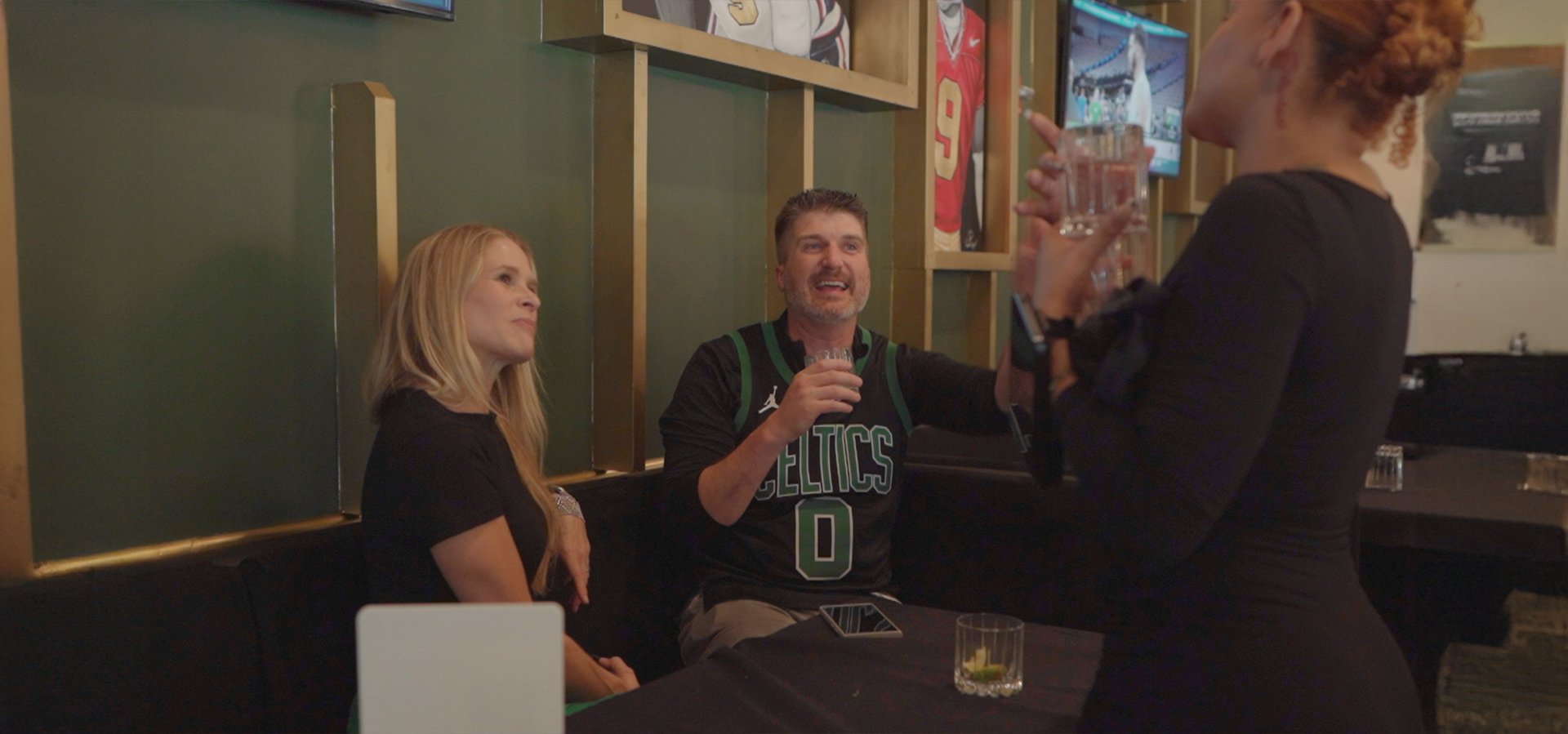 one of the best places to eat in dallas tx during happy hour